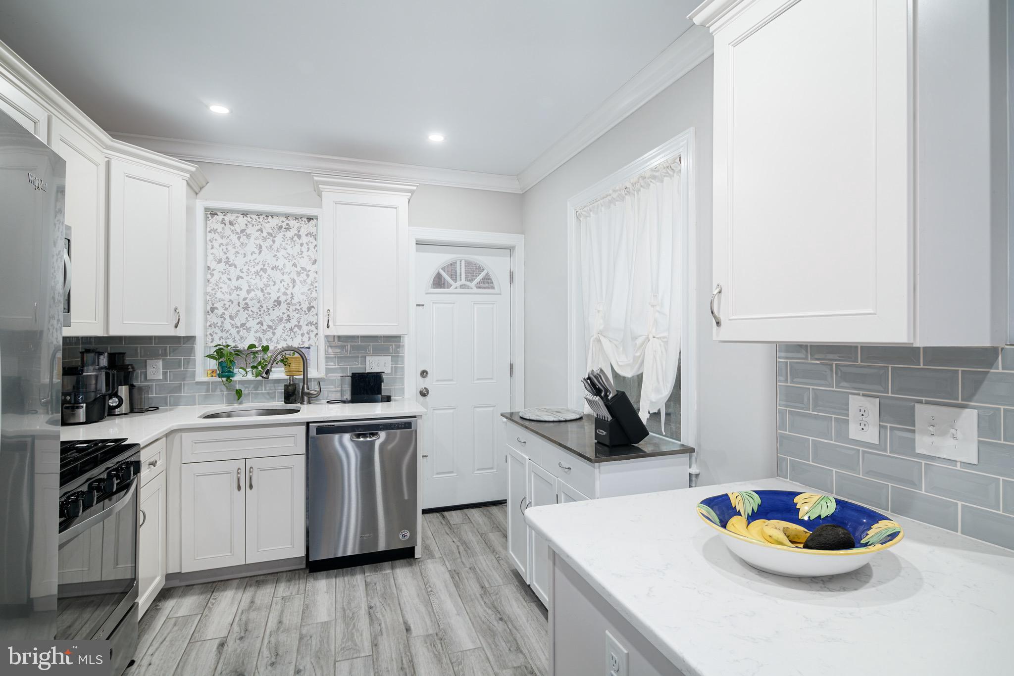 WEST PASSYUNK - Residential