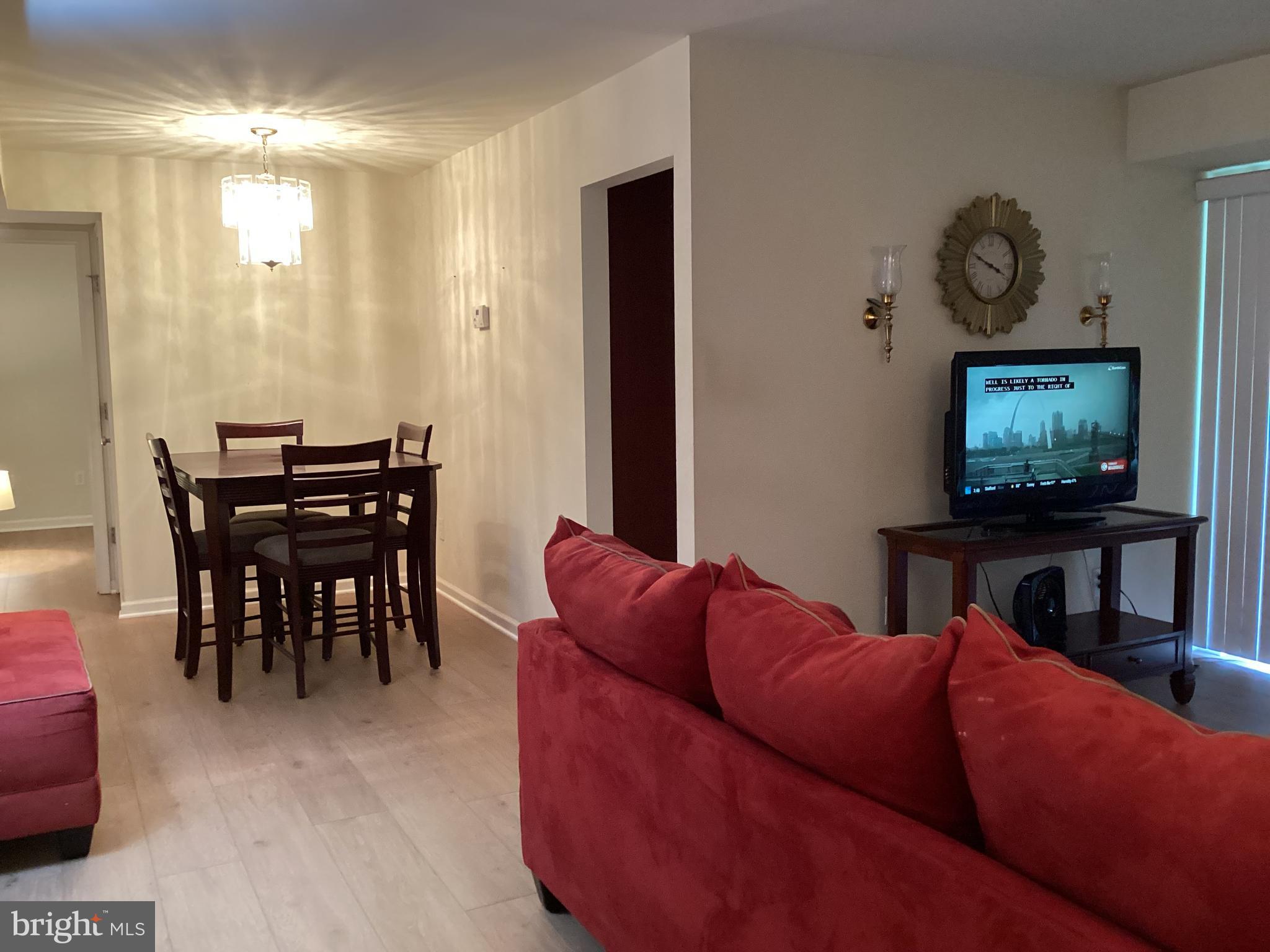 1805 WILLIAM STREET A B2
