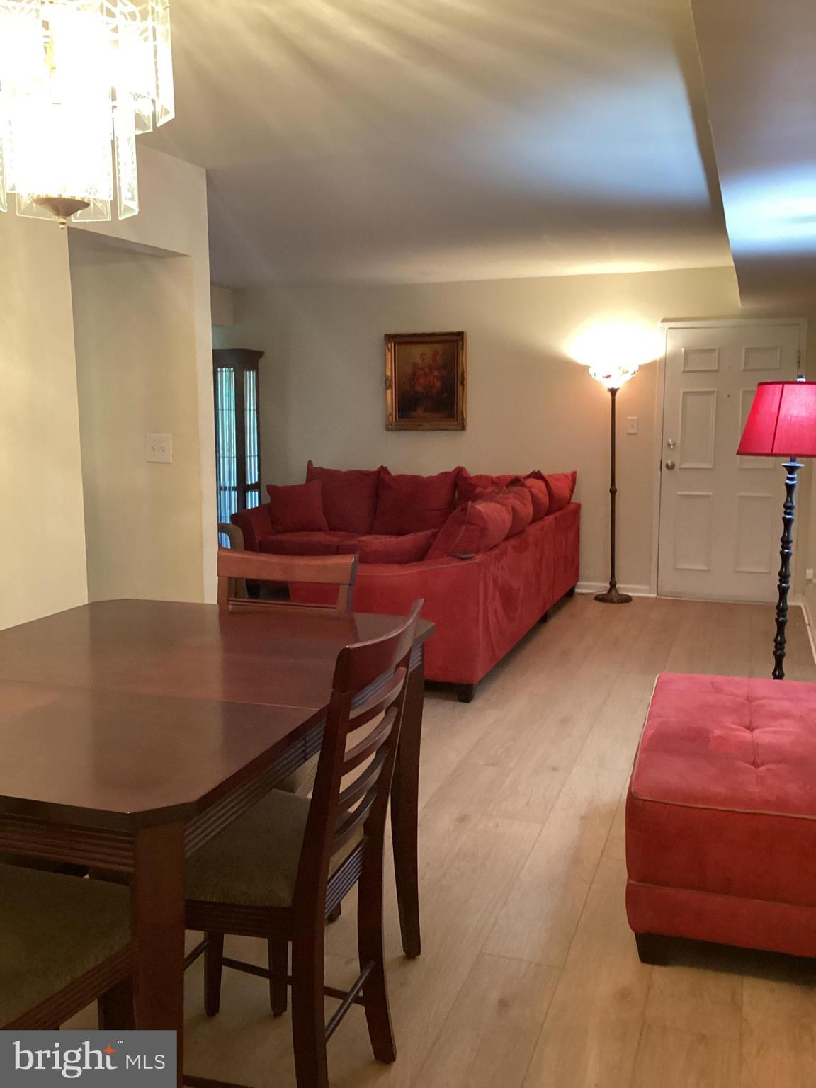 1805 WILLIAM STREET A B2