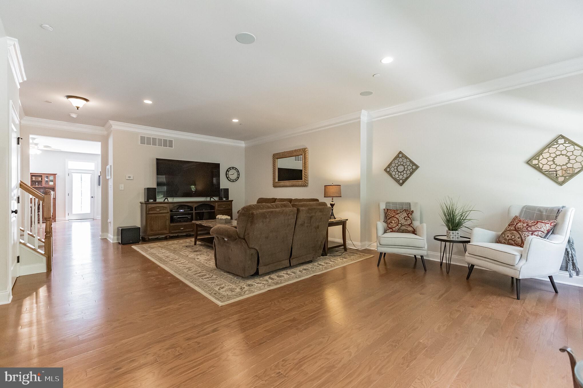 RAVENSCLIFF - Residential