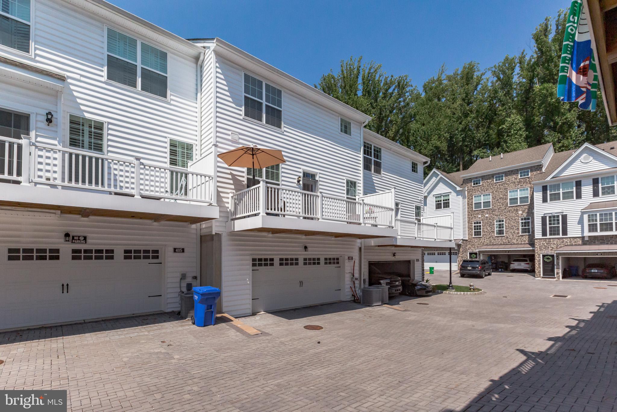 RAVENSCLIFF - Residential