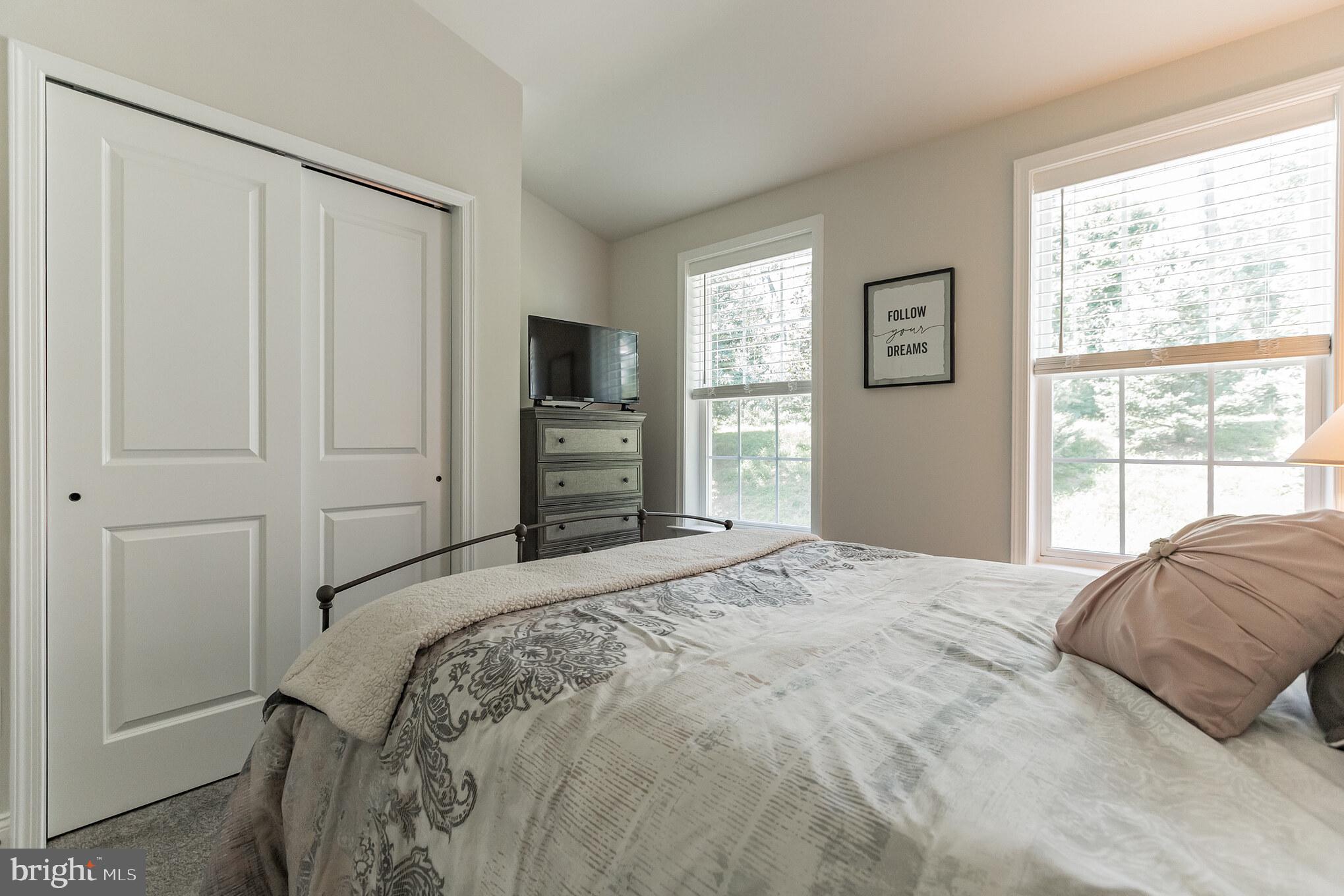 RAVENSCLIFF - Residential