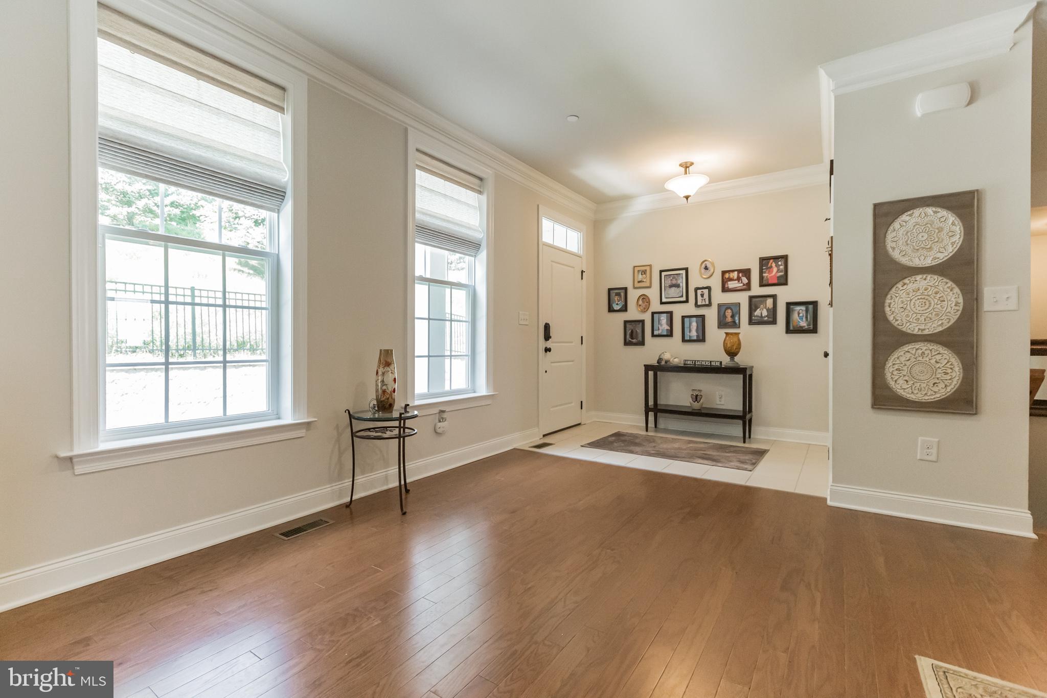 RAVENSCLIFF - Residential