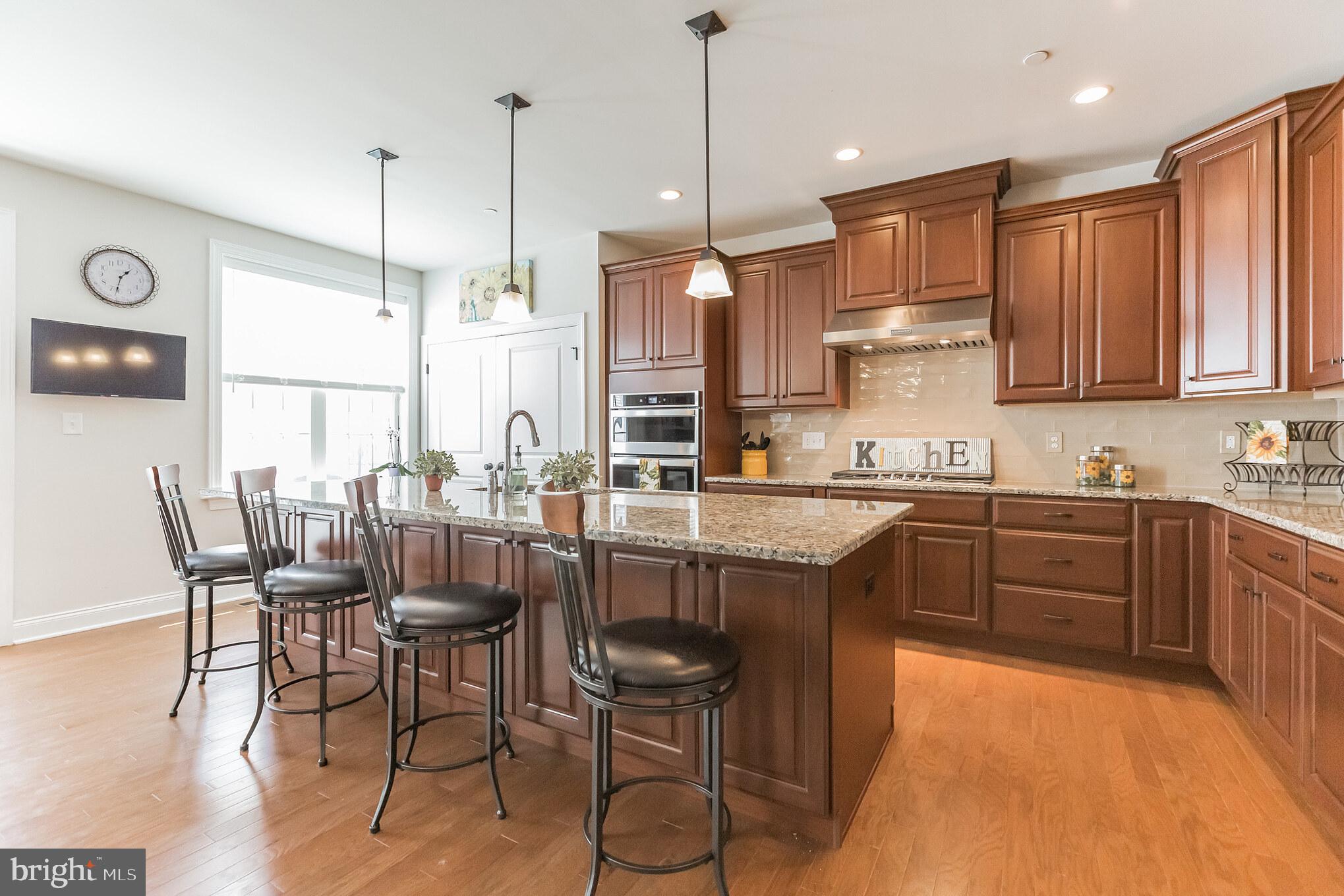 RAVENSCLIFF - Residential