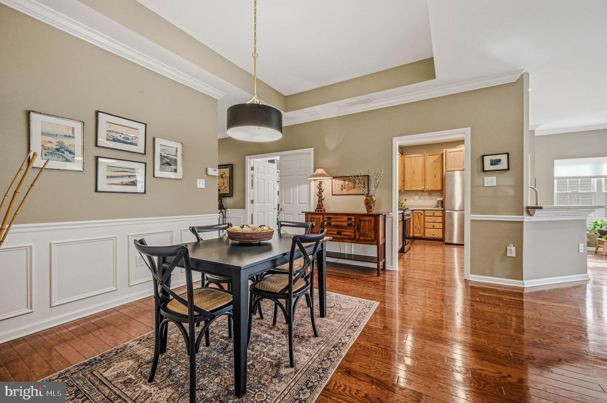 CREEKSIDE VILLAGE - Residential