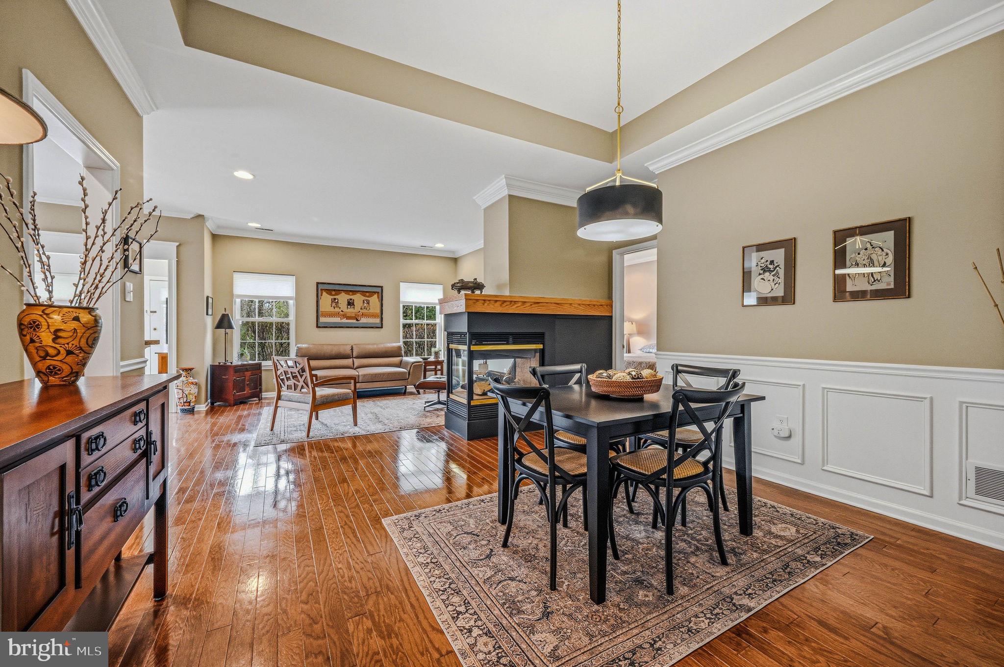 CREEKSIDE VILLAGE - Residential