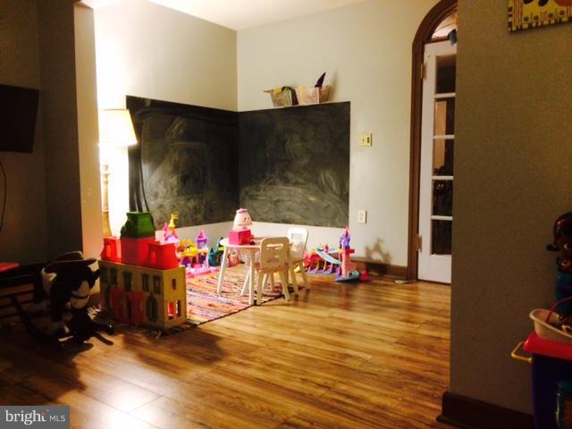 OVERLEA - Residential Lease