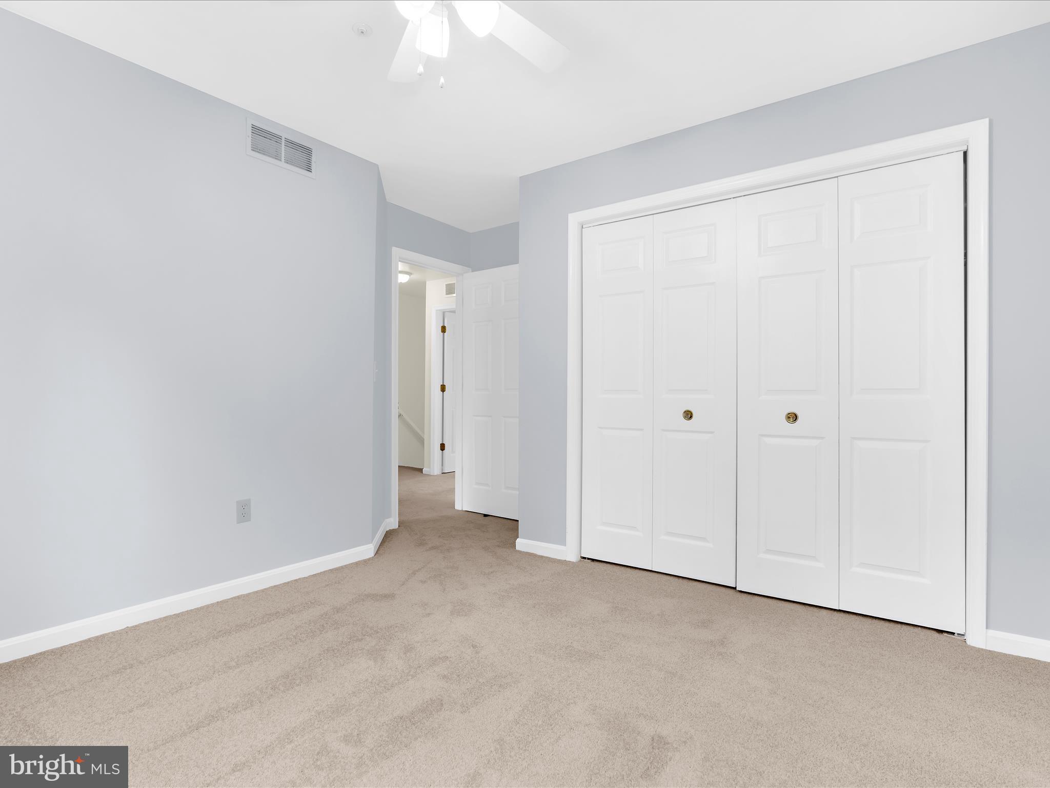 SEVEN OAKS - Residential