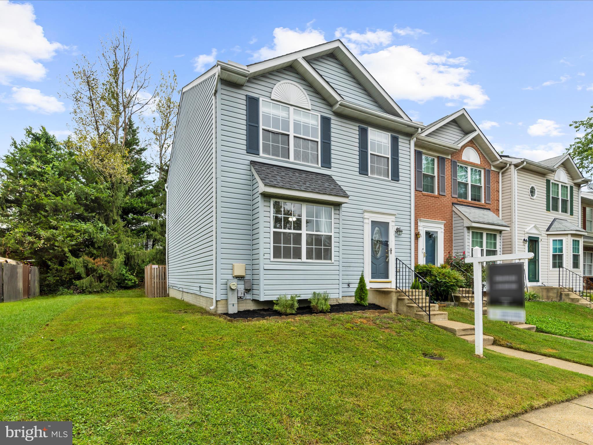 SEVEN OAKS - Residential