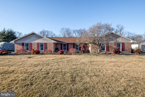 Photo of 3 Fisher Terrace, WILLOW STREET, PA 17584 (MLS # PALA2064894)