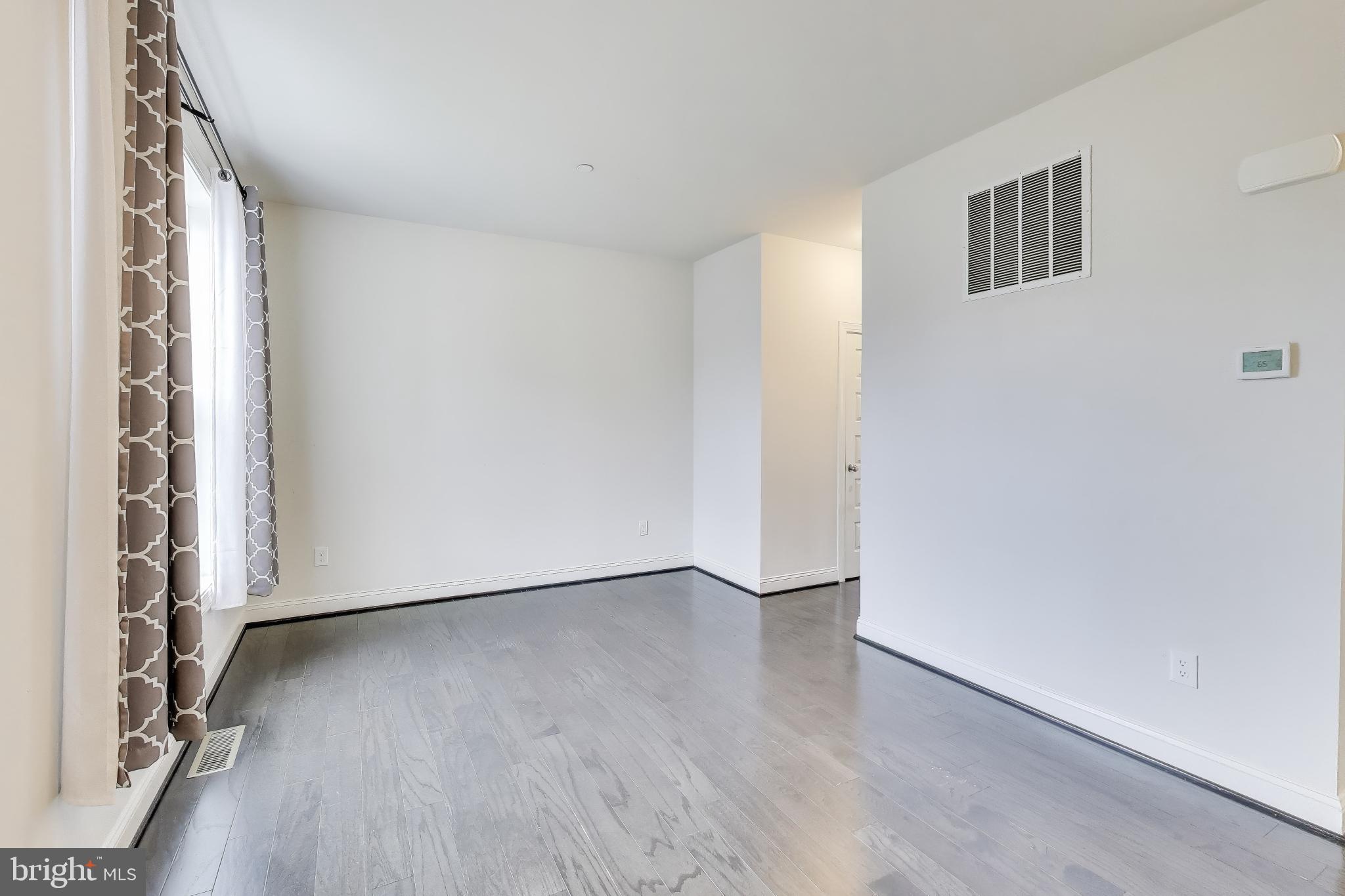 PASADENA - Residential