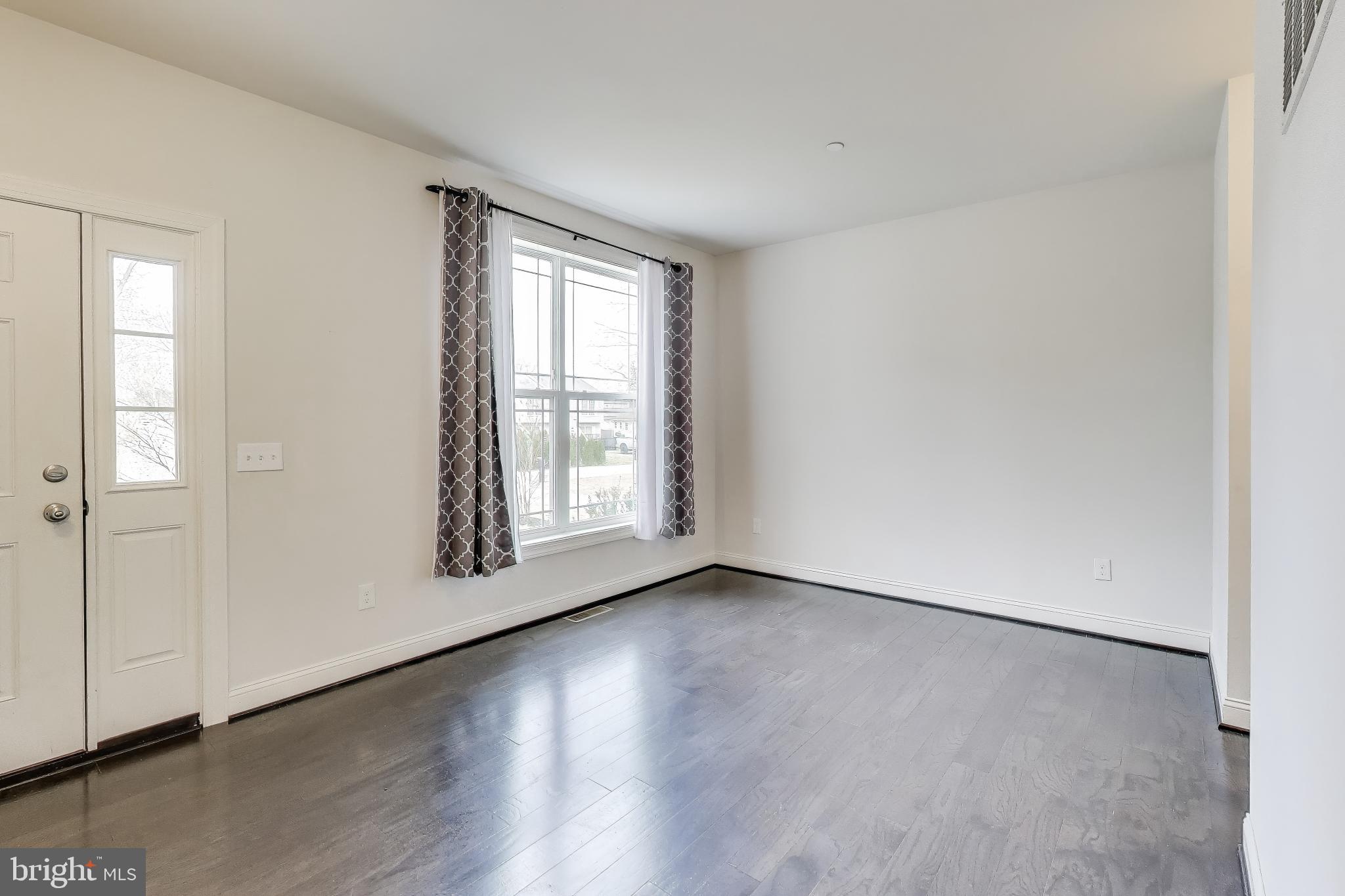 PASADENA - Residential