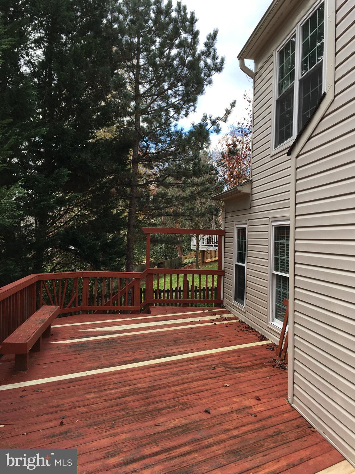 TWIN OAKS FARM - Residential