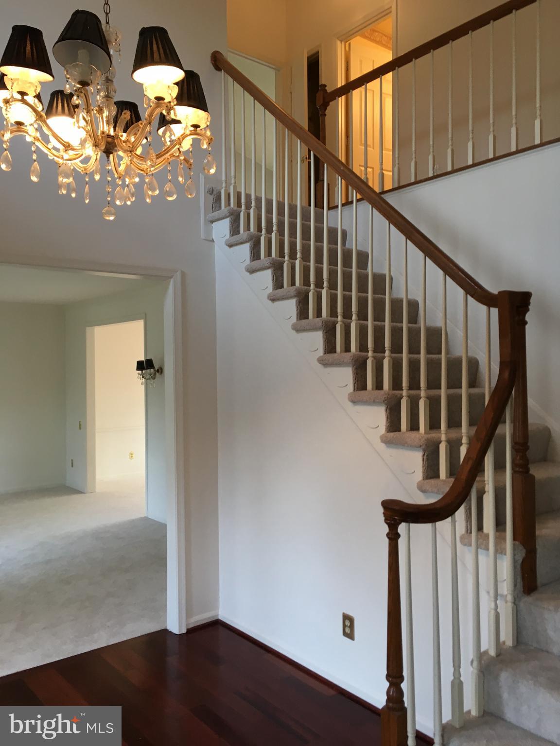 TWIN OAKS FARM - Residential