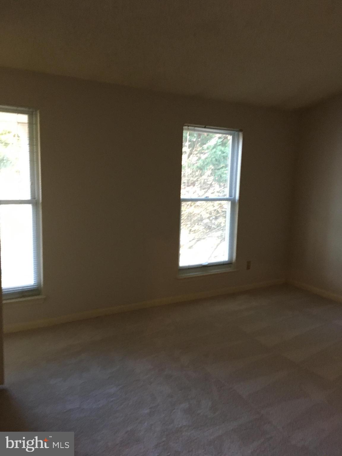 TWIN OAKS FARM - Residential