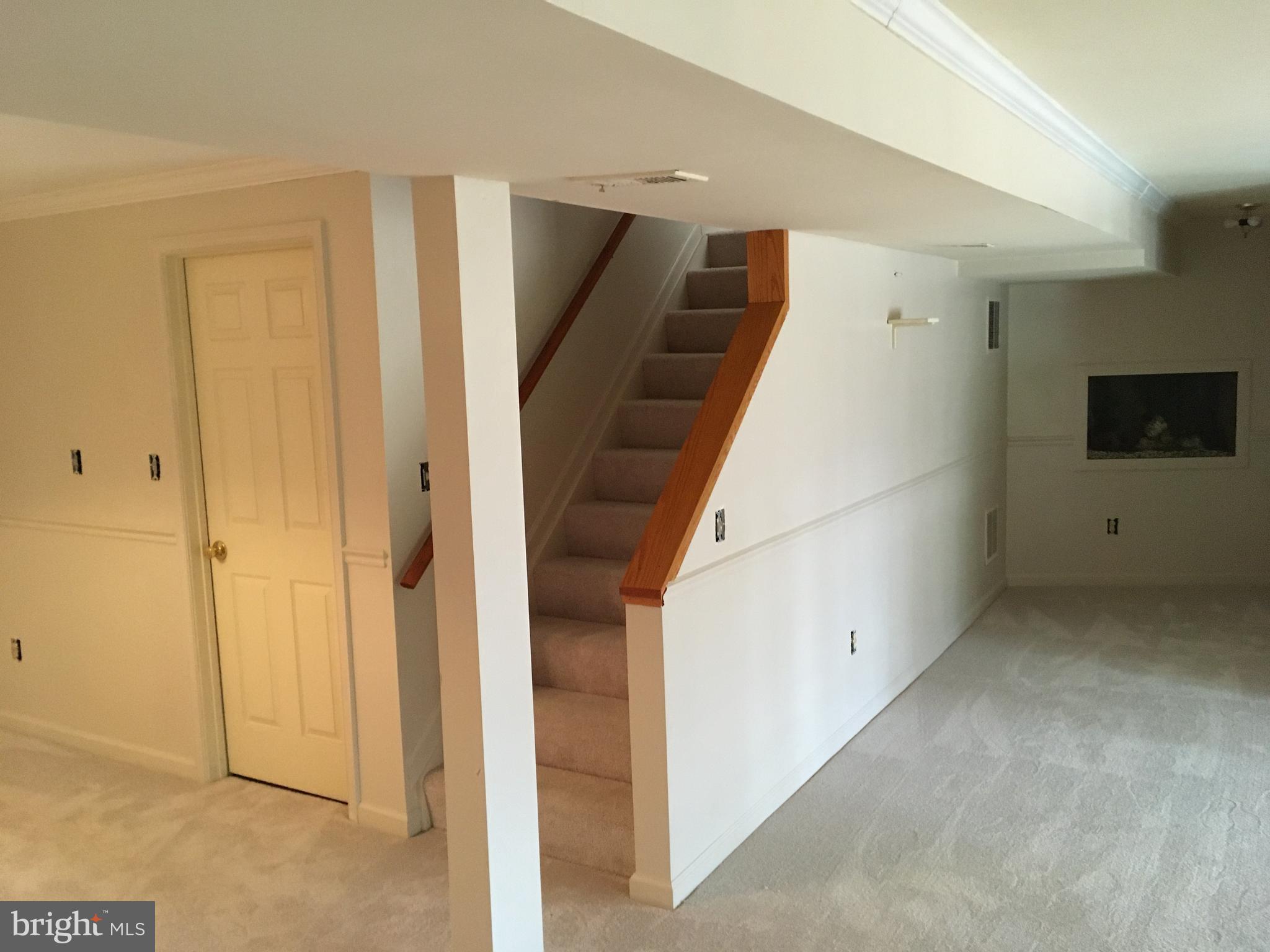 TWIN OAKS FARM - Residential