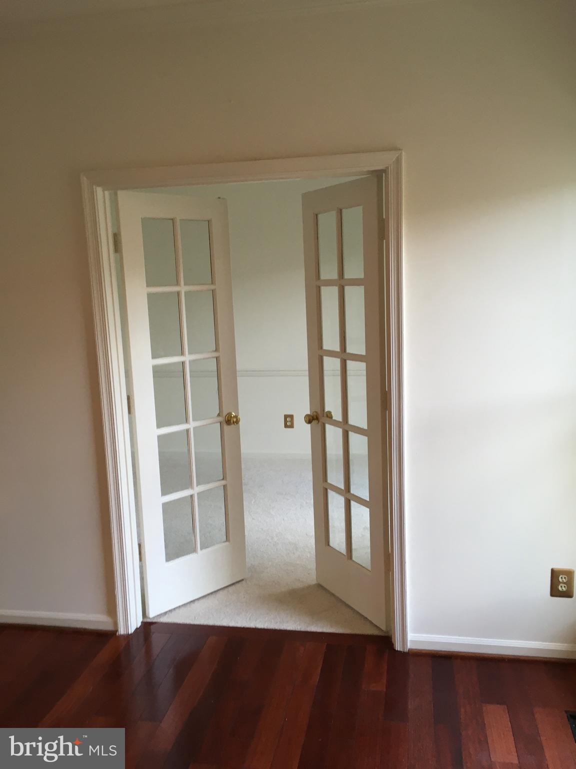 TWIN OAKS FARM - Residential