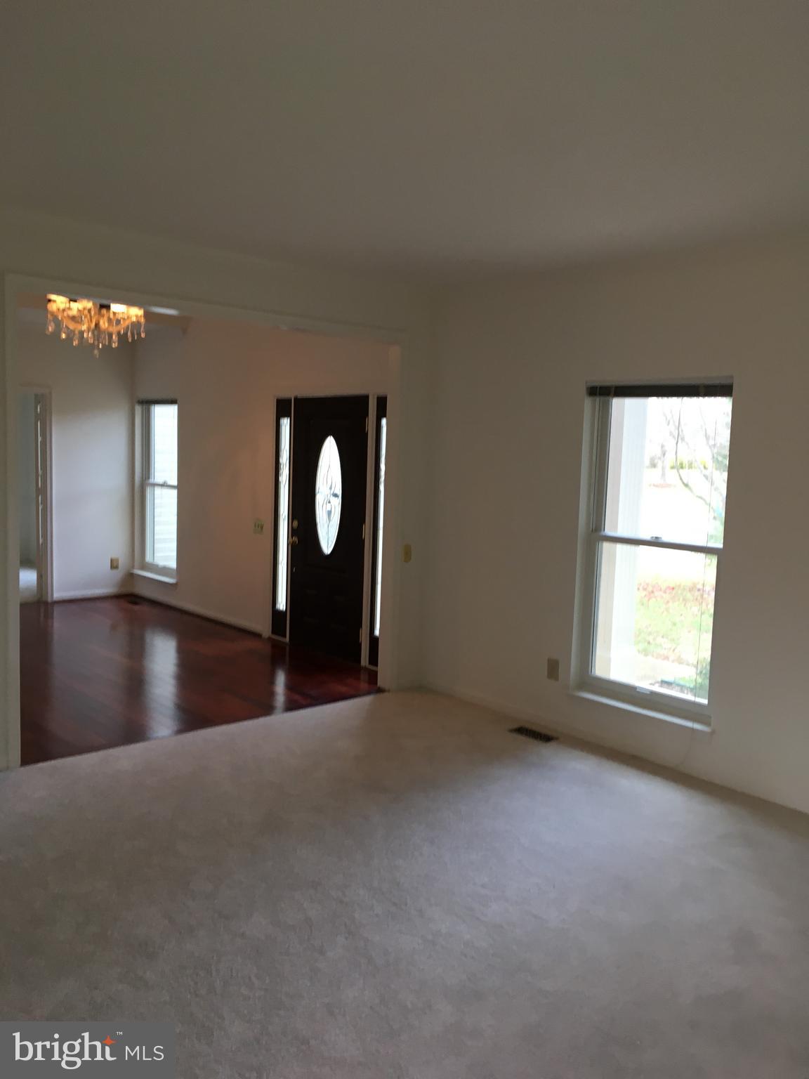 TWIN OAKS FARM - Residential