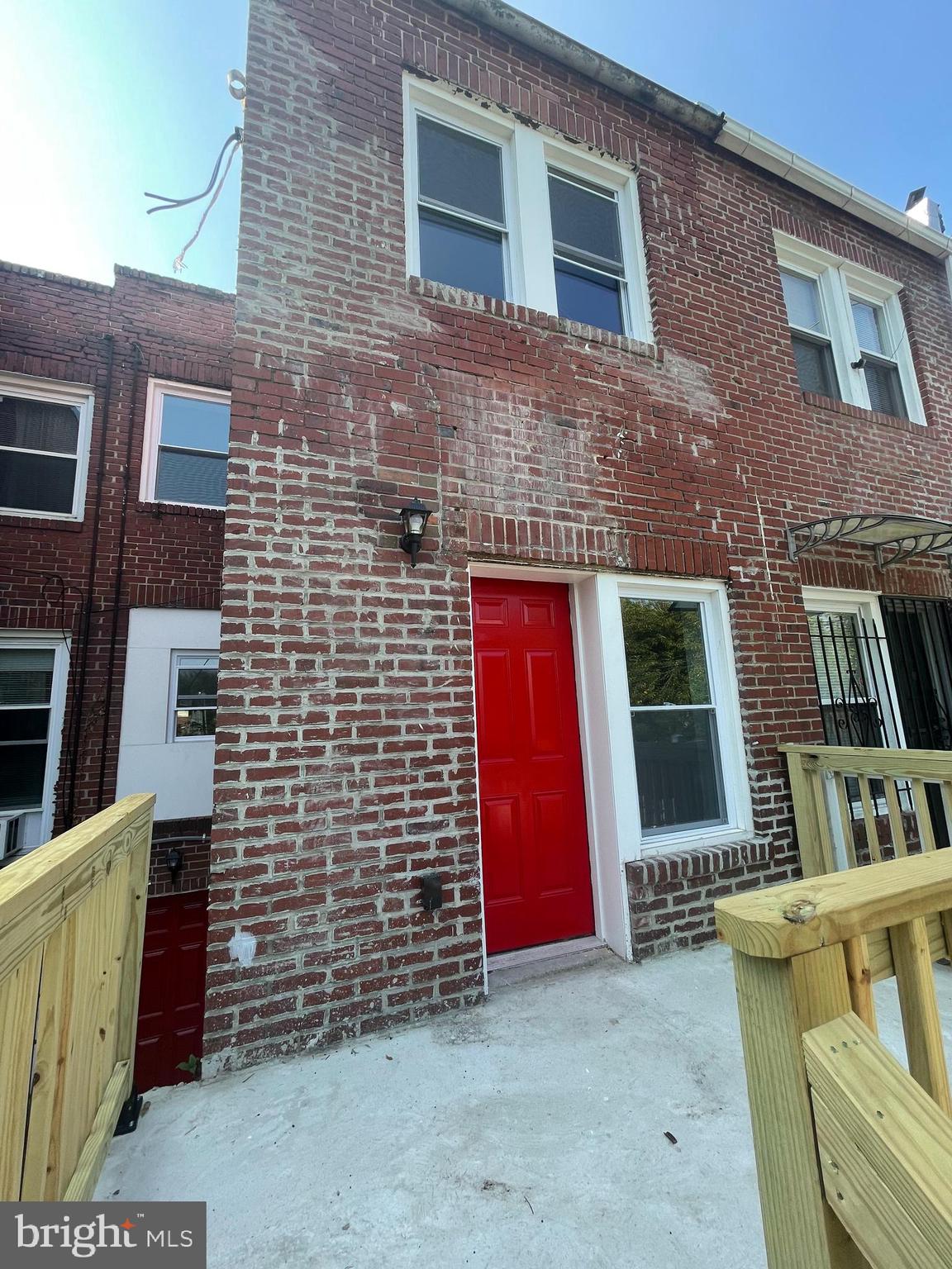 CENTRAL PARK HEIGHTS - Residential Lease