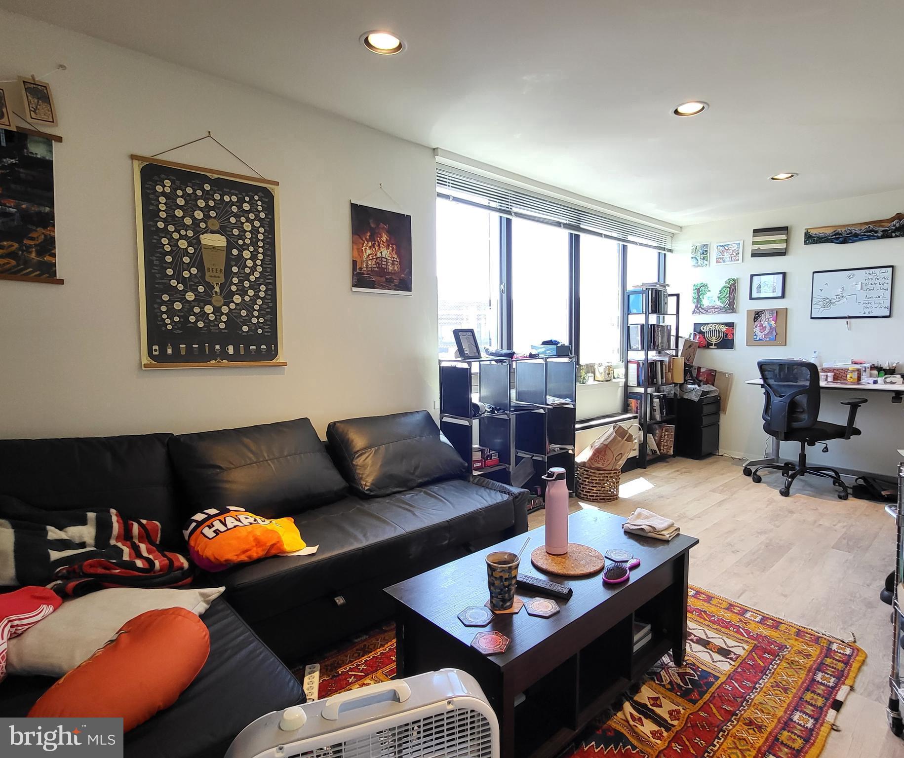 AVENUE OF THE ARTS - Residential Lease