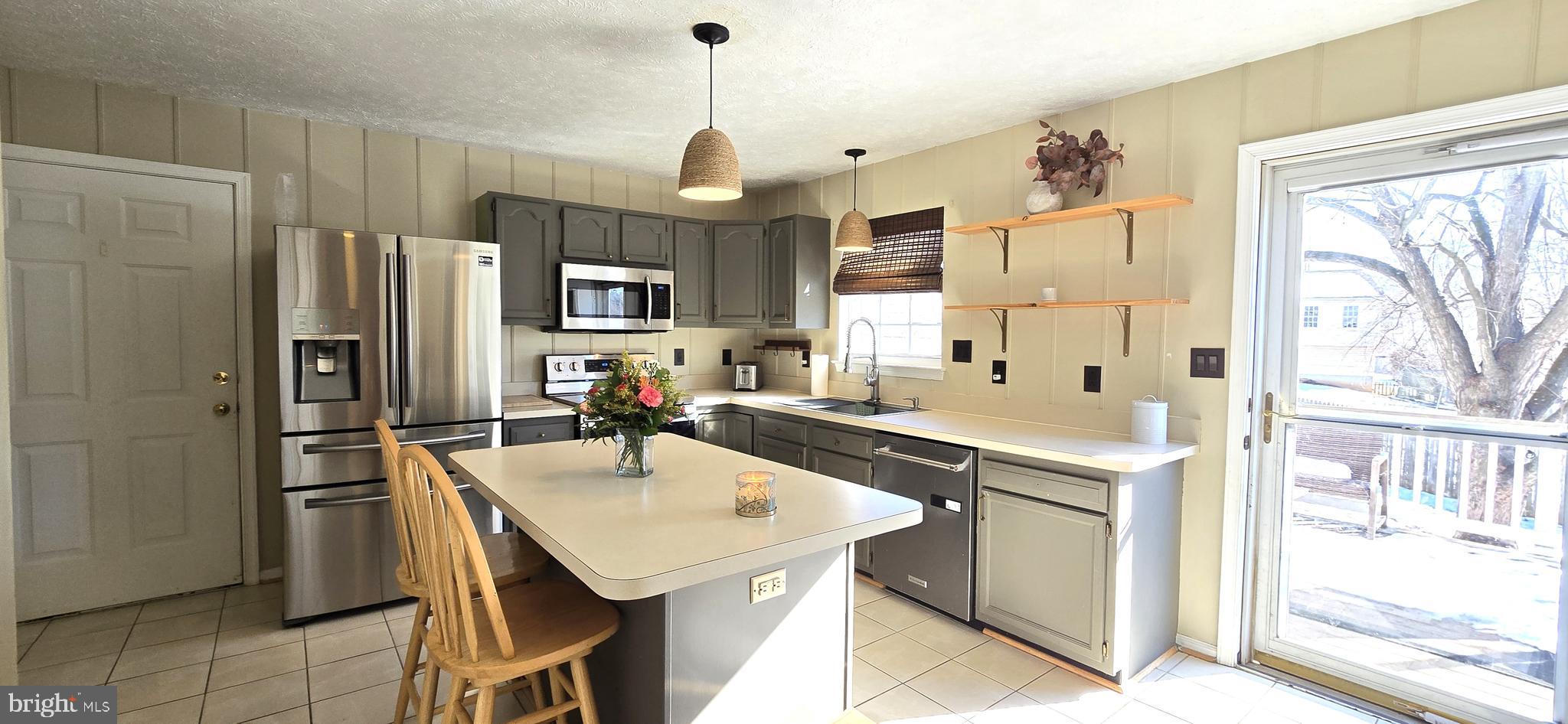 WESTVIEW RIDGE - Residential