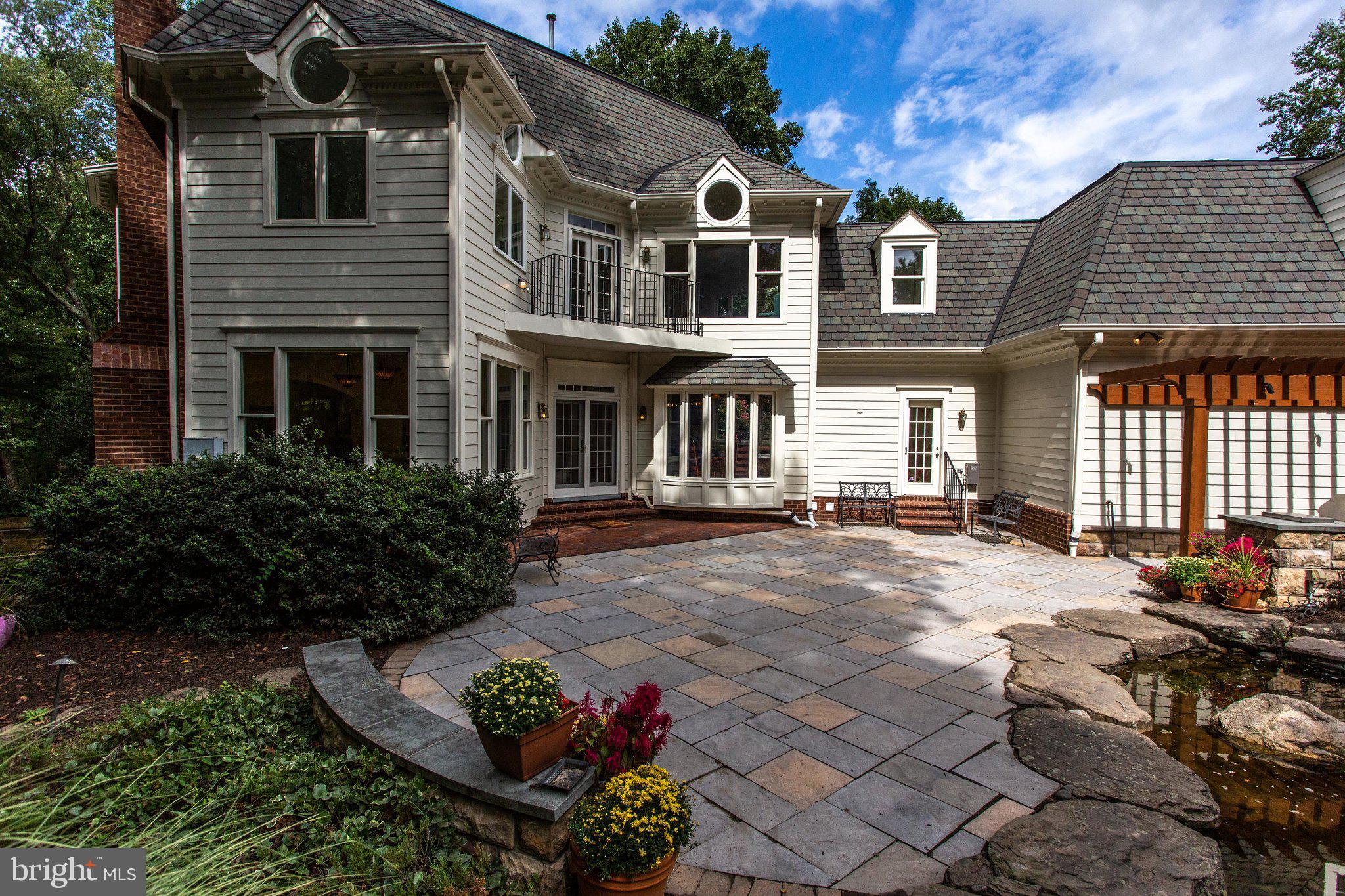 PROSPECT HILLS - Residential