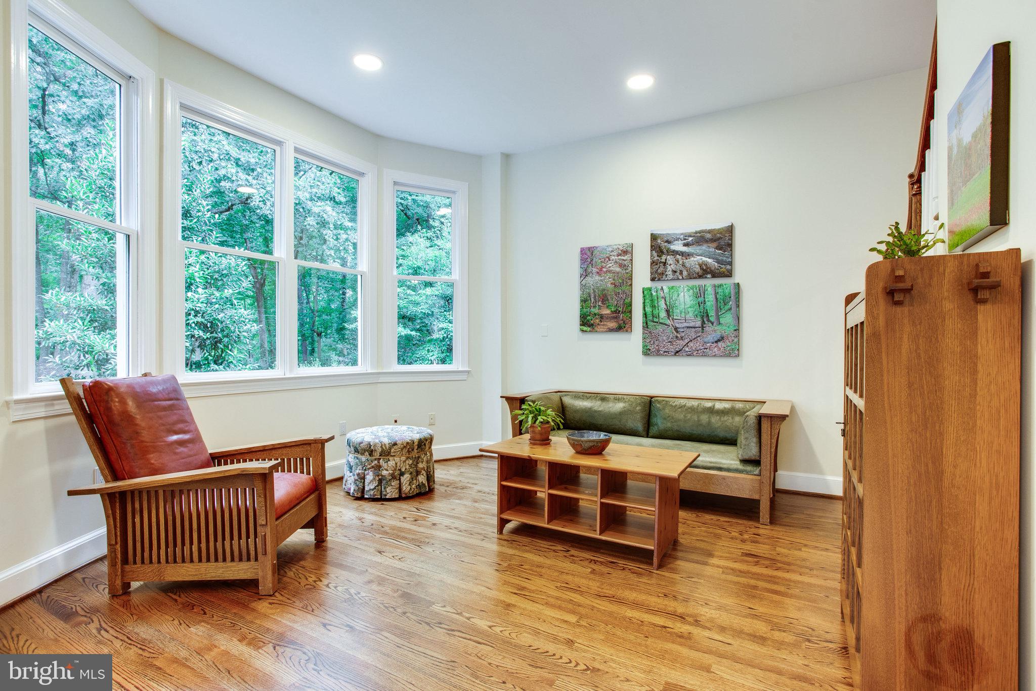 PROSPECT HILLS - Residential