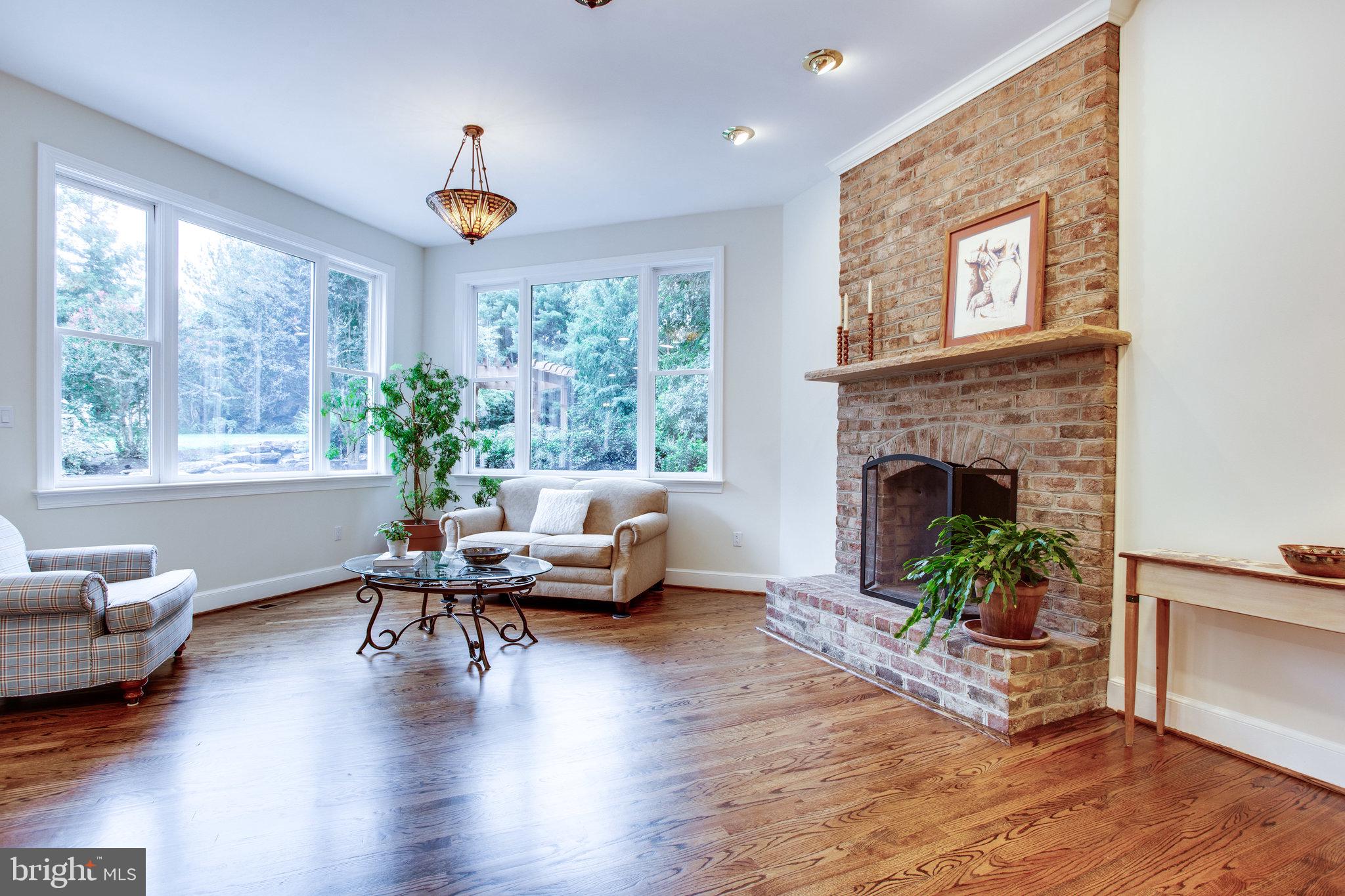 PROSPECT HILLS - Residential