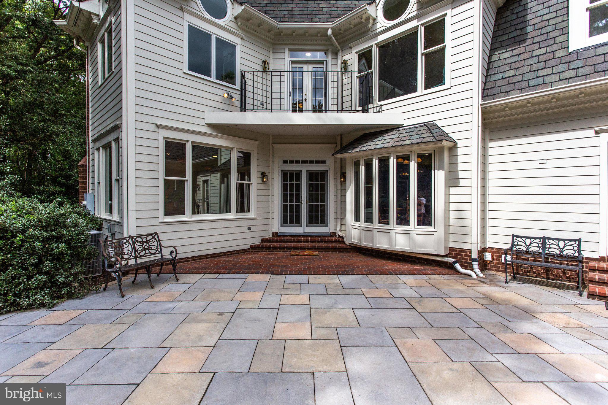 PROSPECT HILLS - Residential