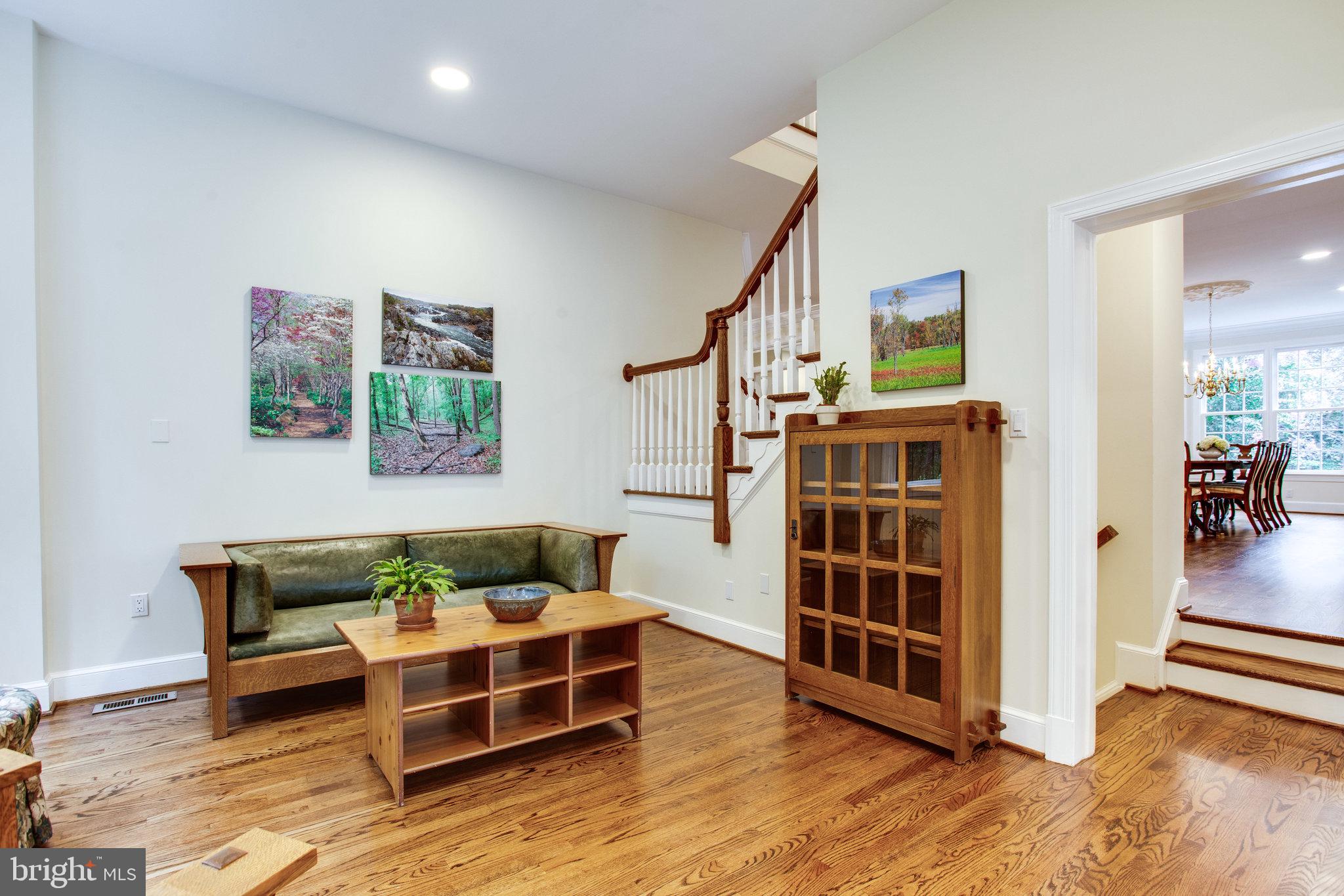 PROSPECT HILLS - Residential