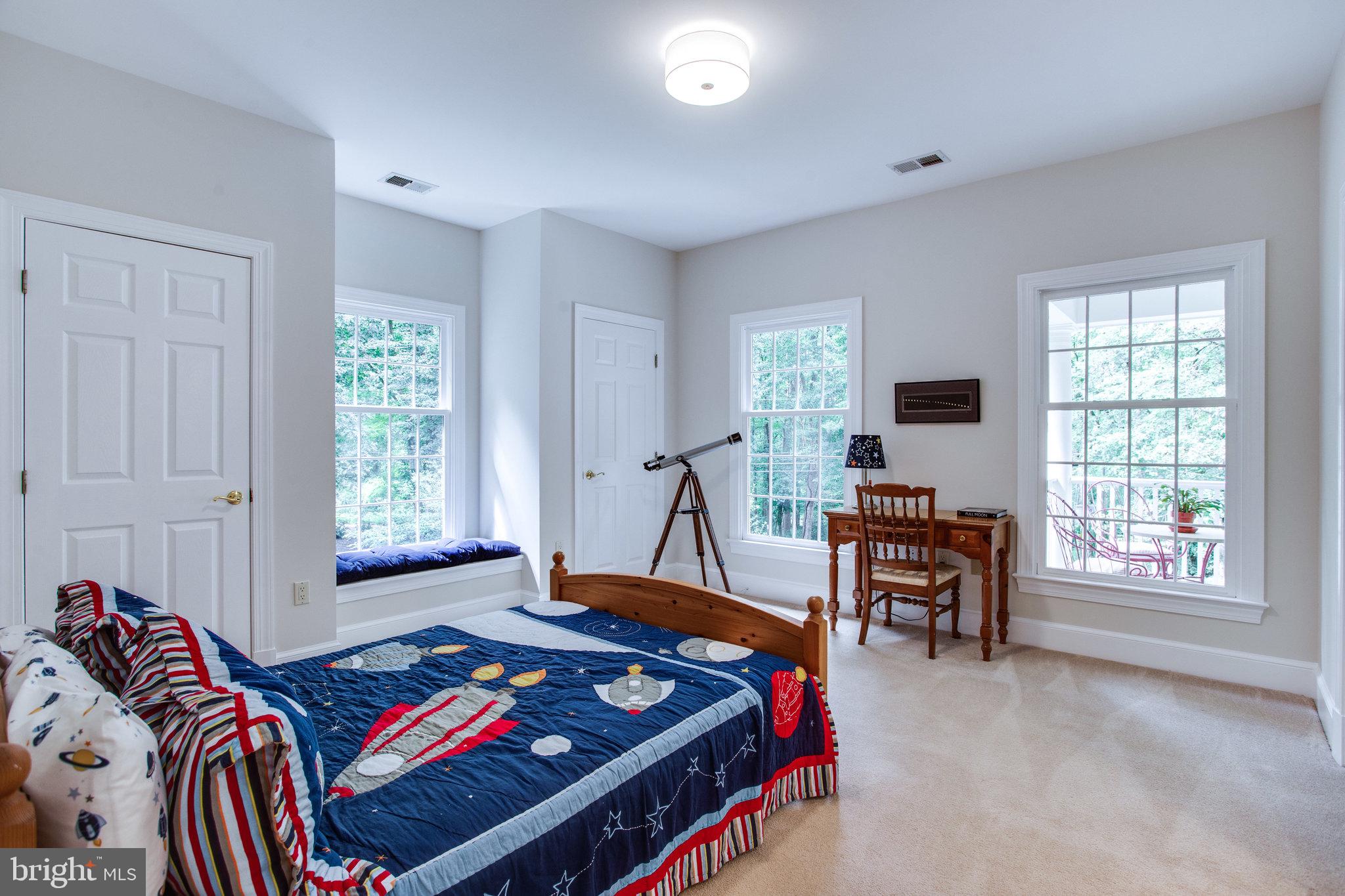 PROSPECT HILLS - Residential