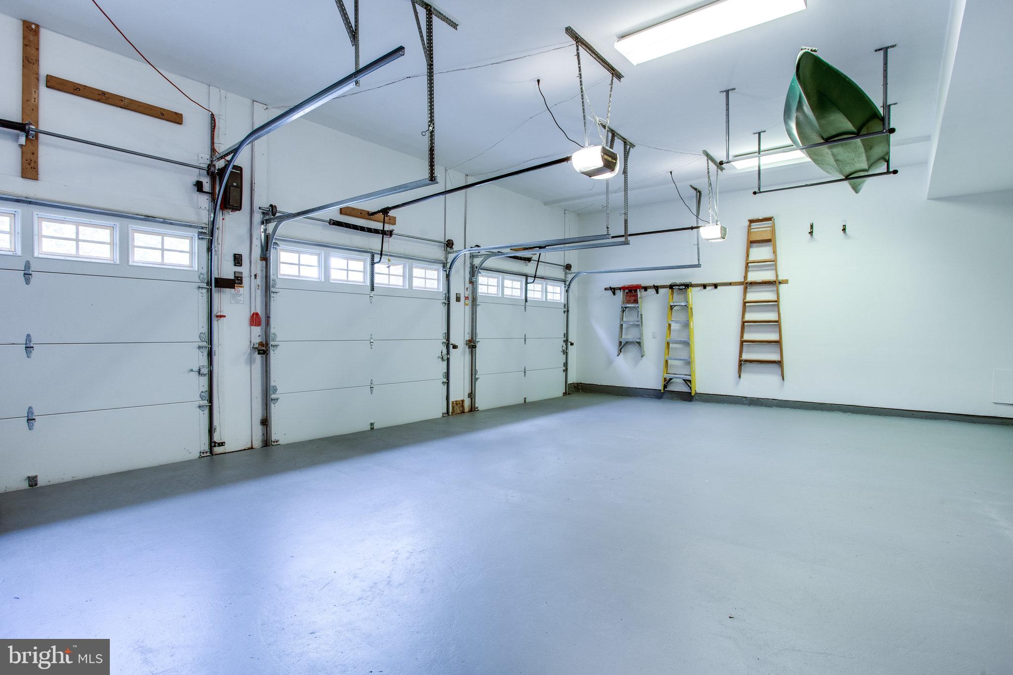 PROSPECT HILLS - Residential