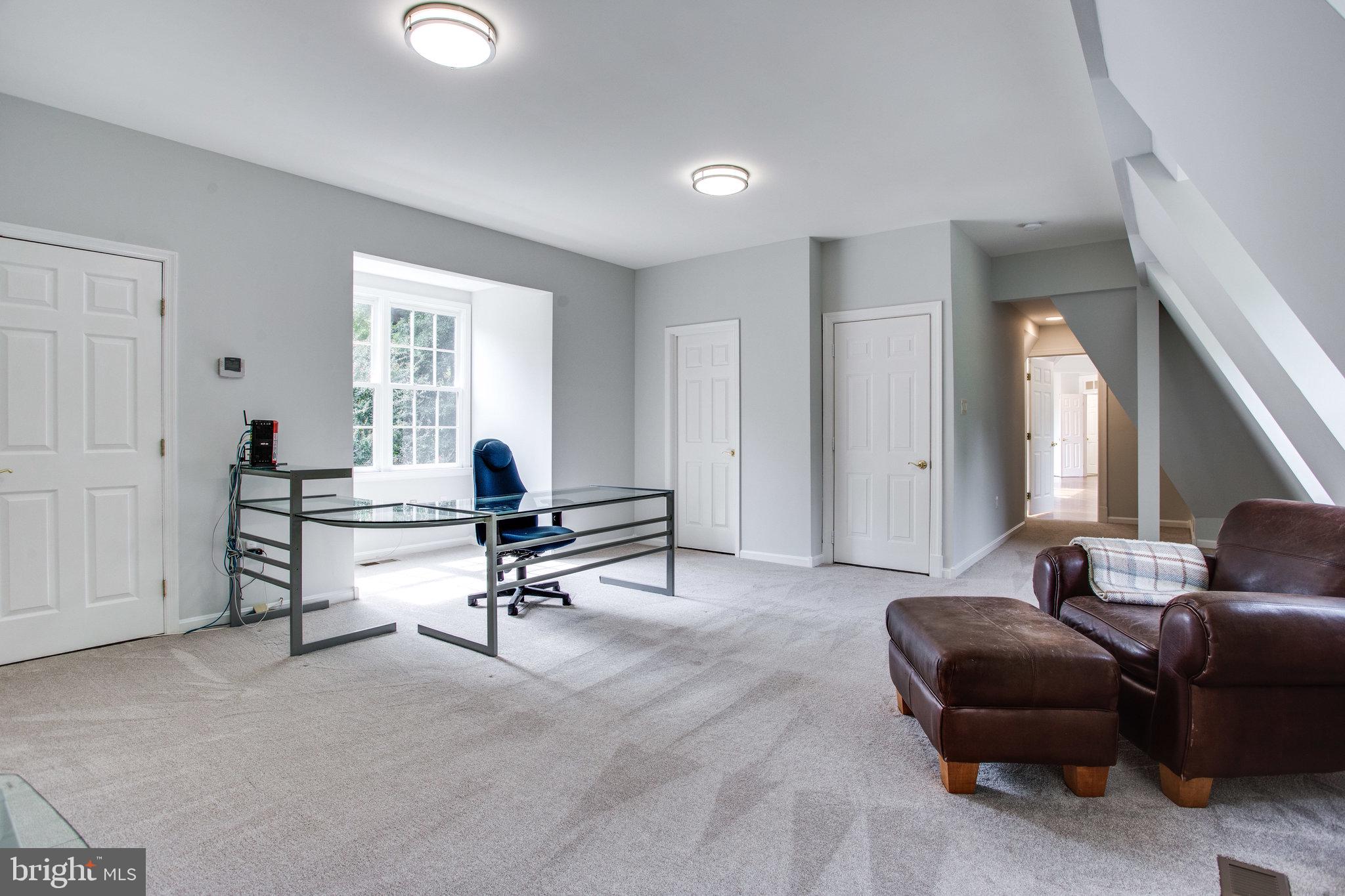 PROSPECT HILLS - Residential