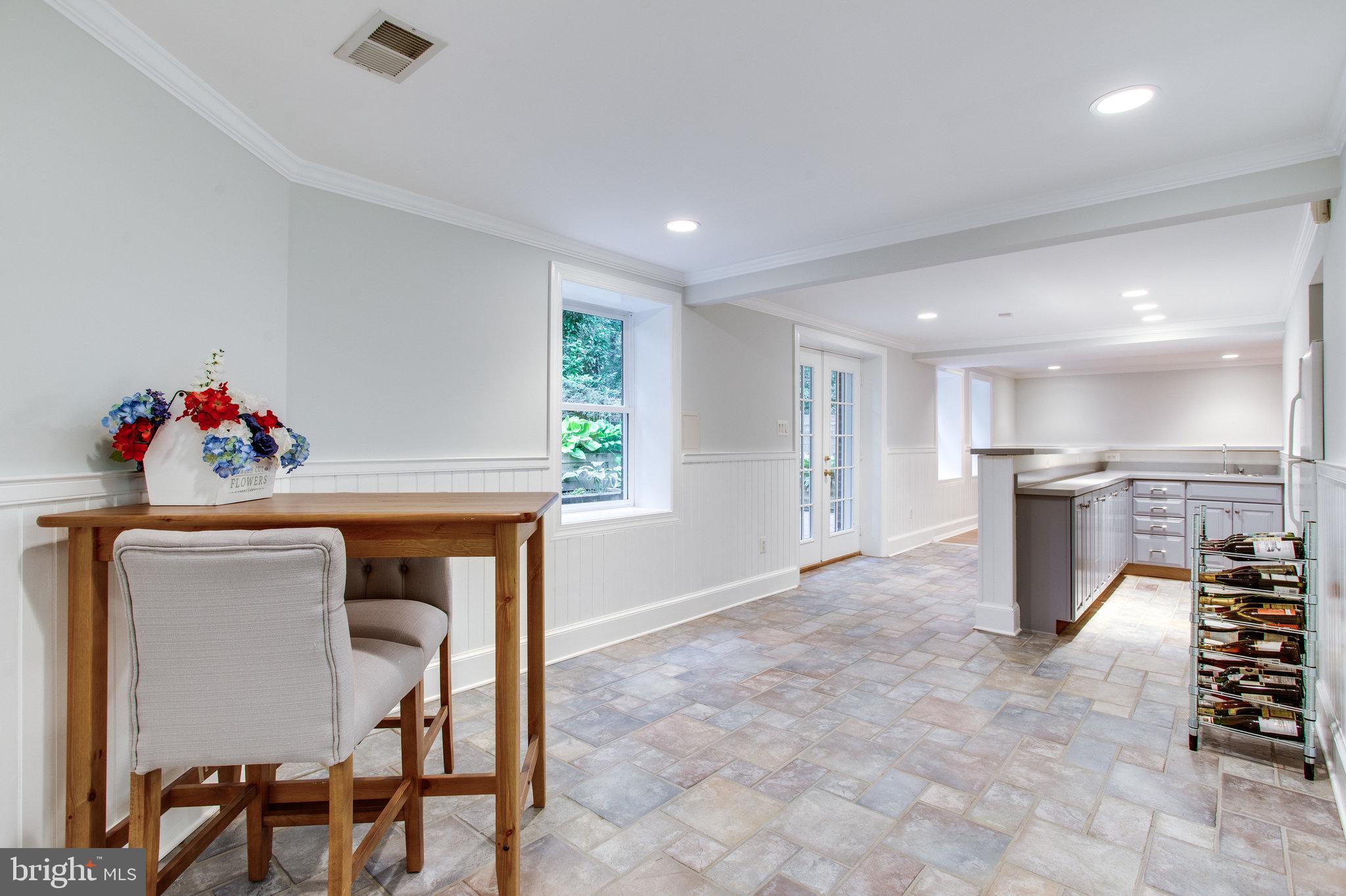 PROSPECT HILLS - Residential