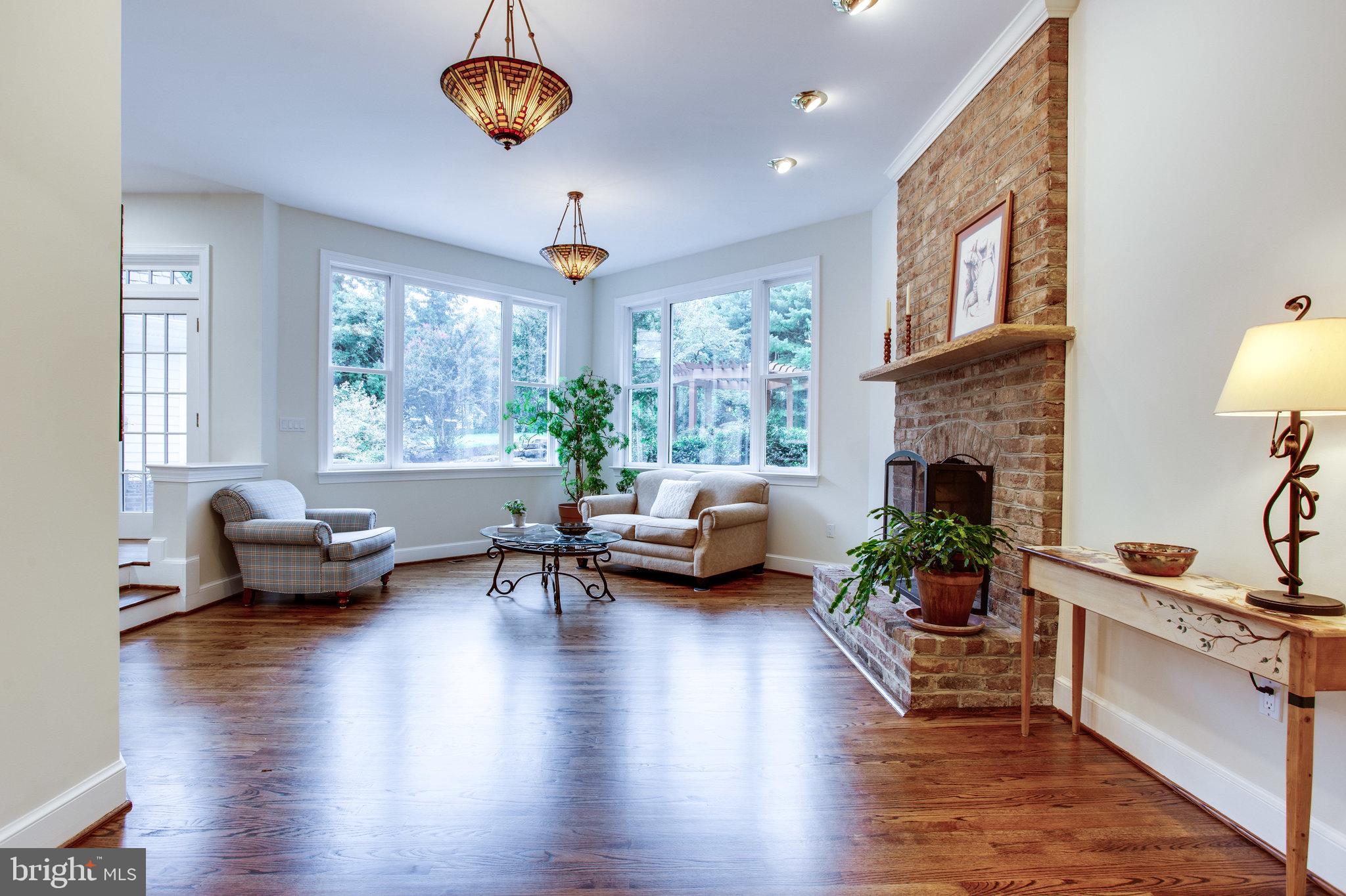 PROSPECT HILLS - Residential