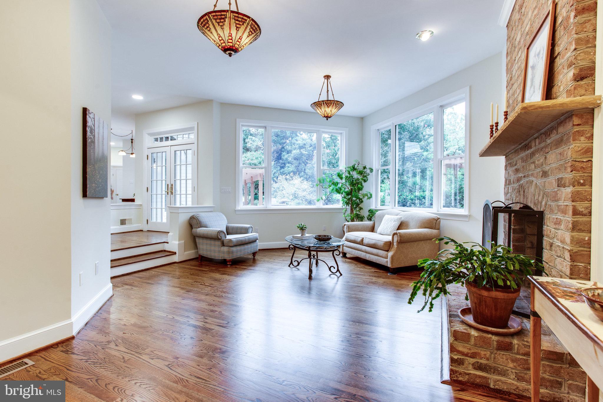 PROSPECT HILLS - Residential