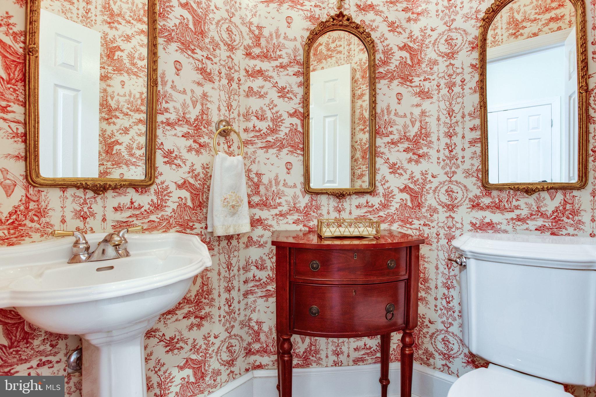 PROSPECT HILLS - Residential