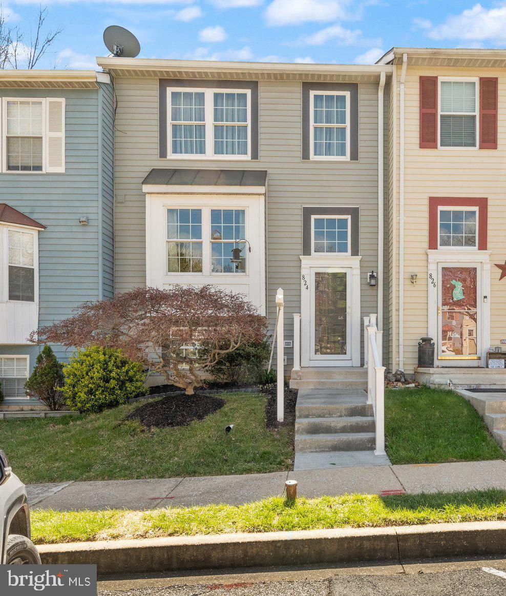 ROBERTS FIELD - Residential