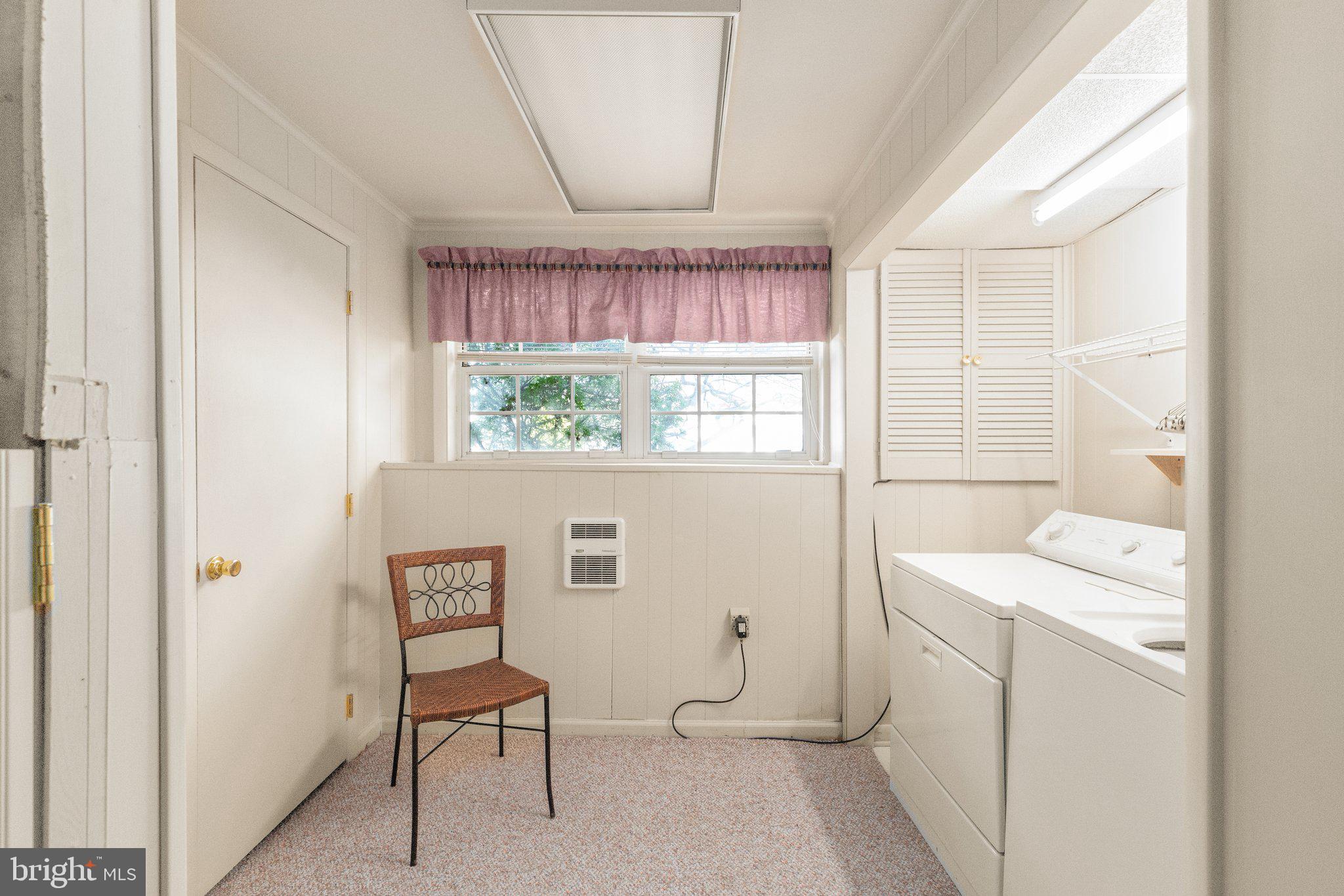 ROBERTS FIELD - Residential