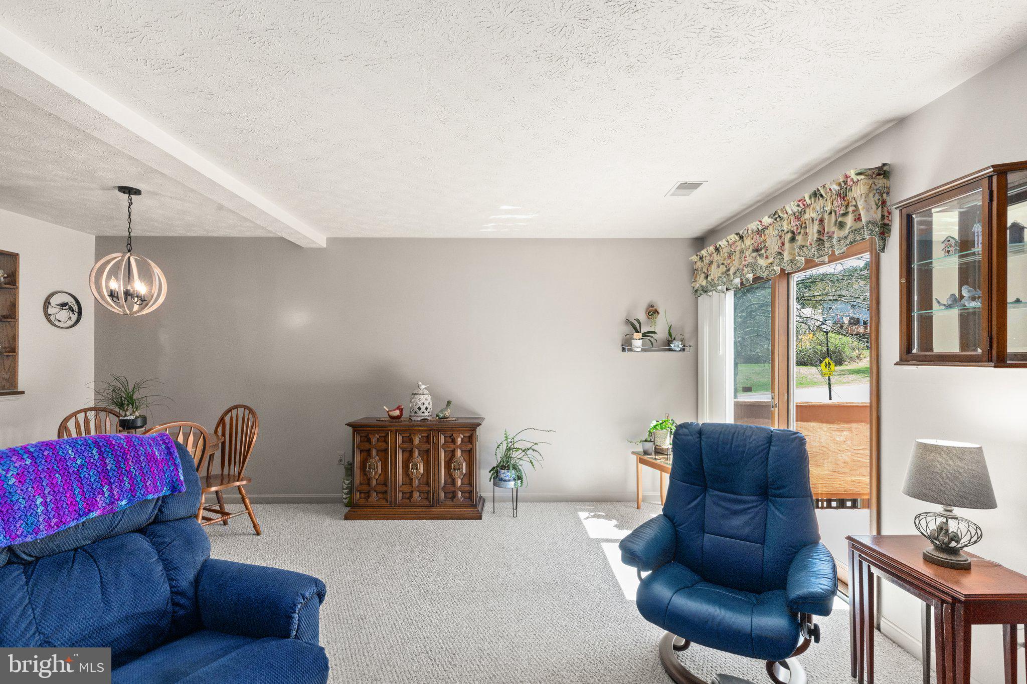 ROBERTS FIELD - Residential