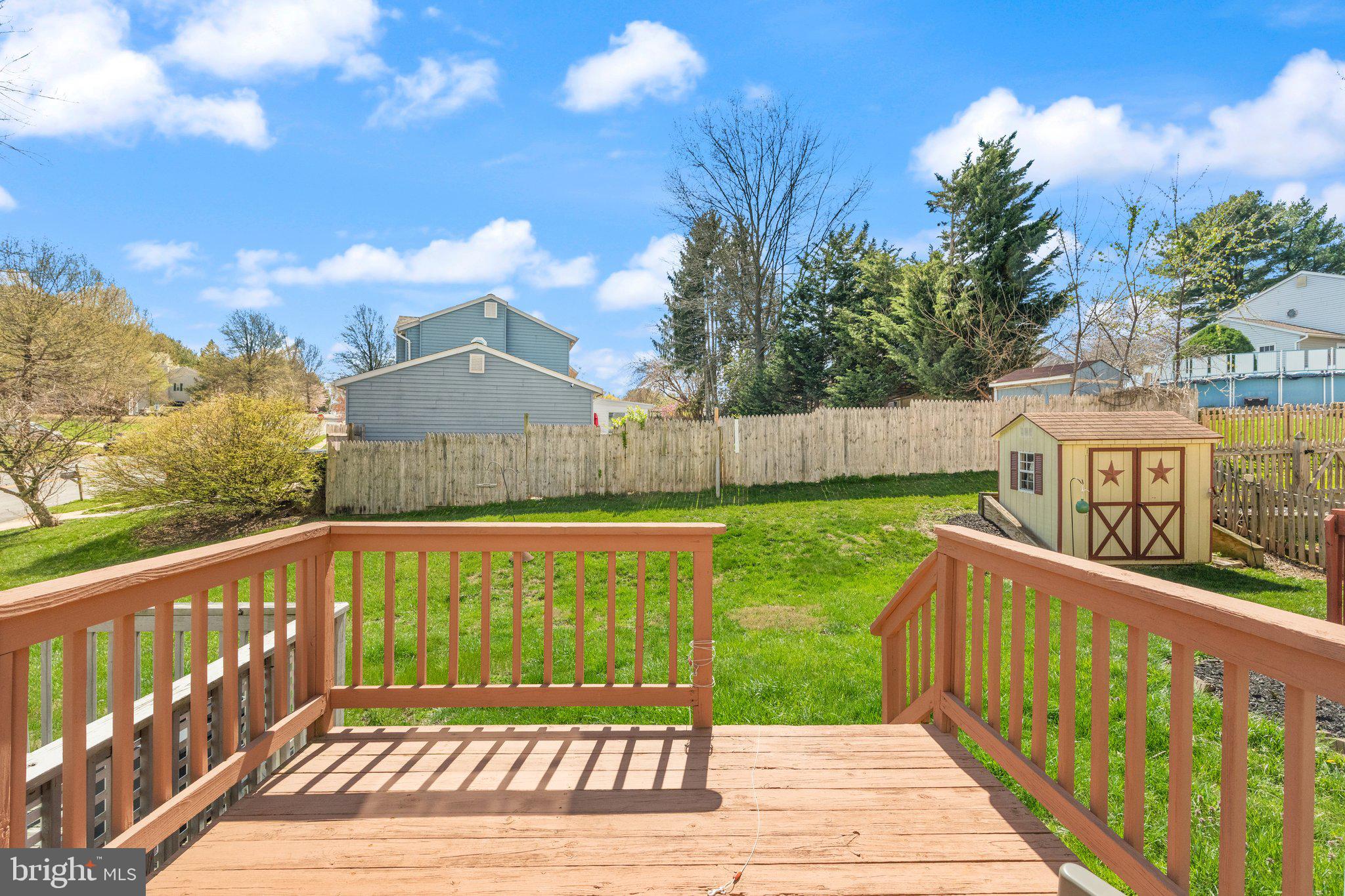 ROBERTS FIELD - Residential