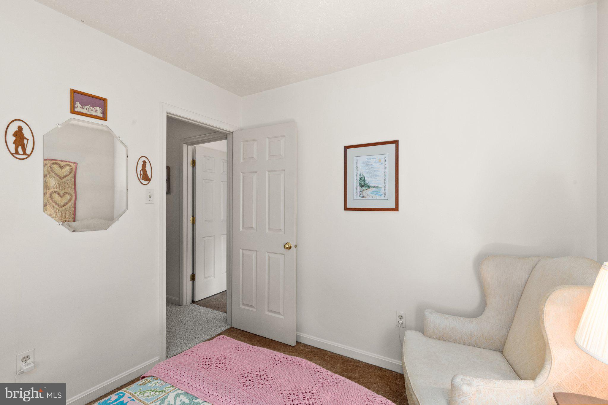 ROBERTS FIELD - Residential