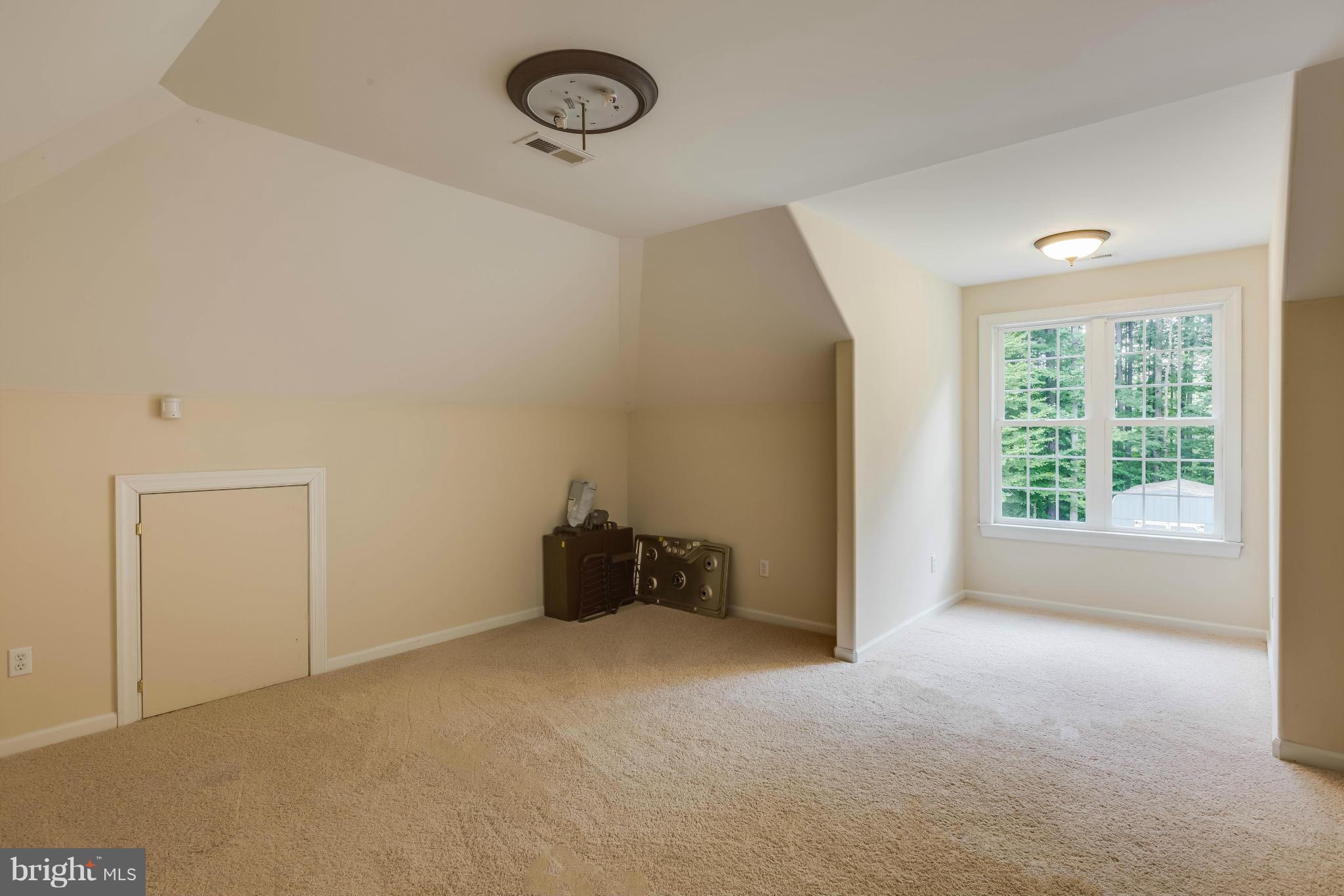 MOORES - Residential