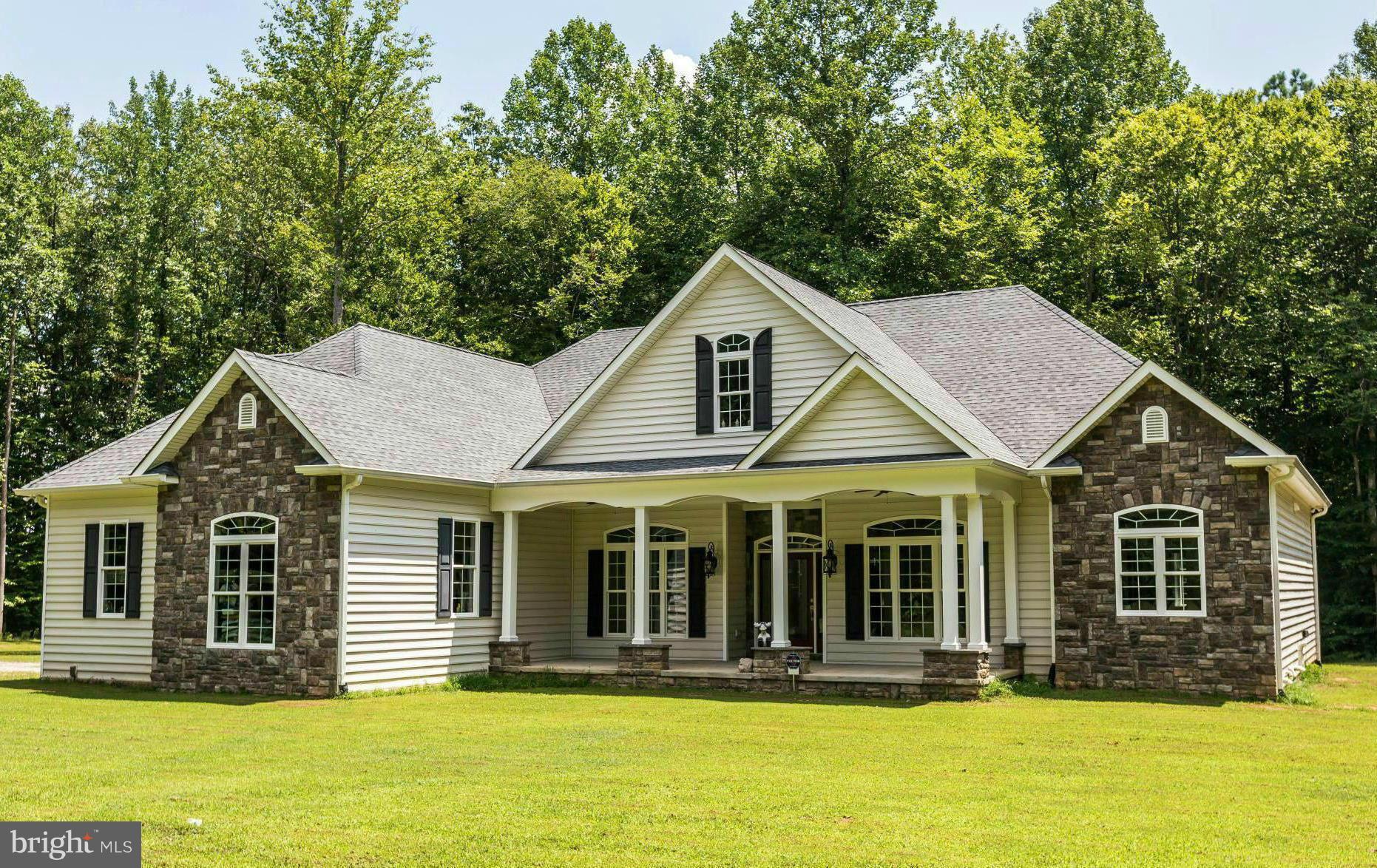 MOORES - Residential