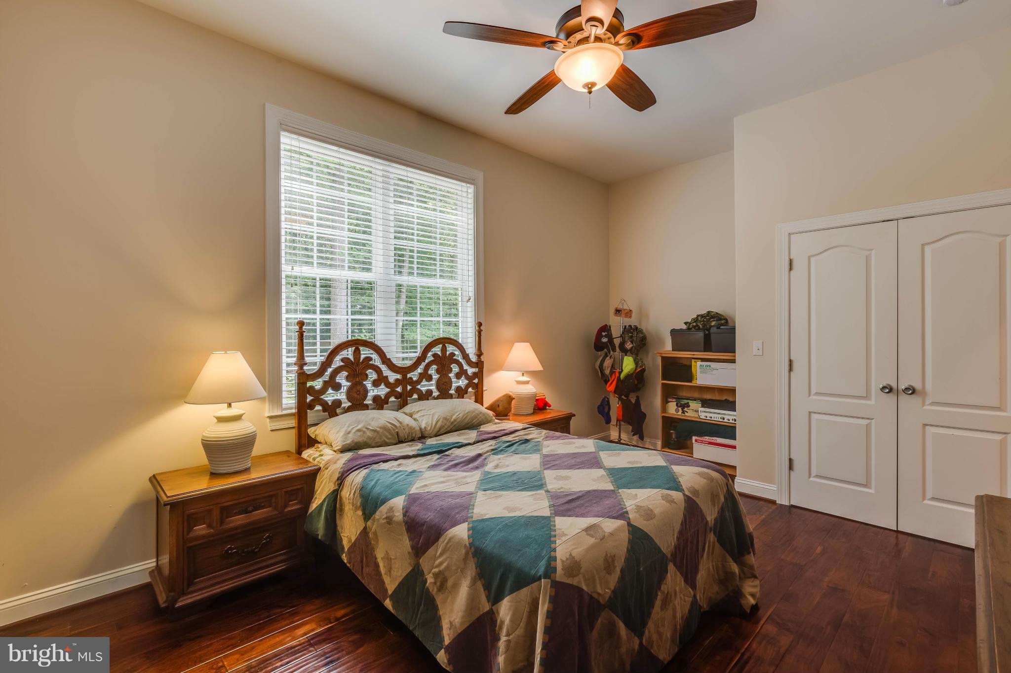 MOORES - Residential