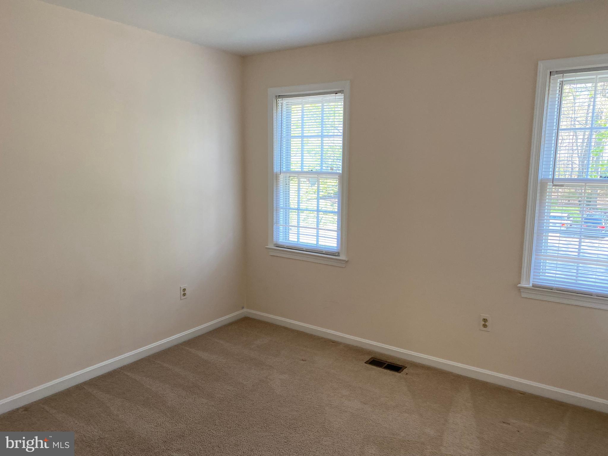 MONTCLAIR - Residential