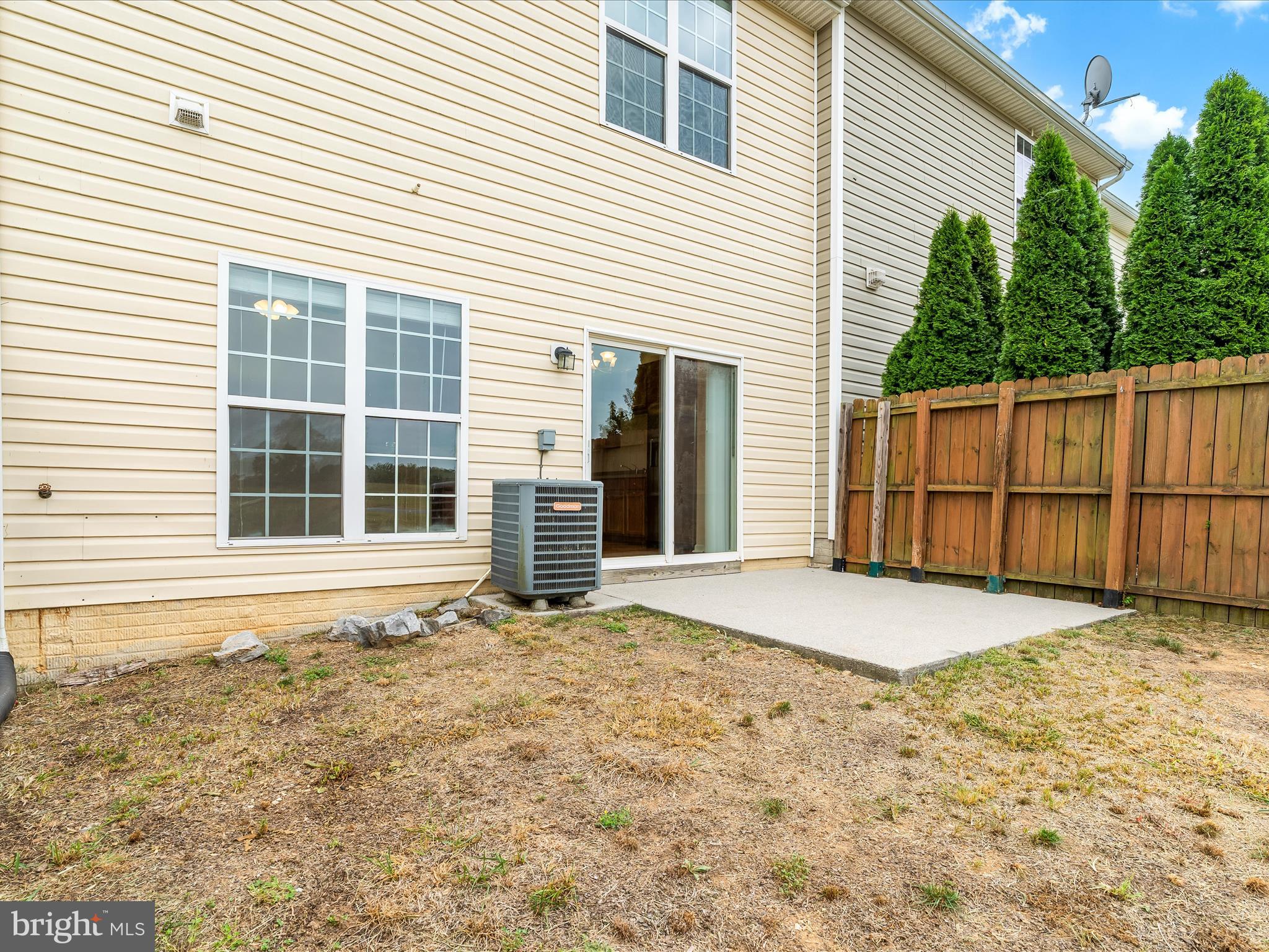 ARCHERS ROCK - Residential