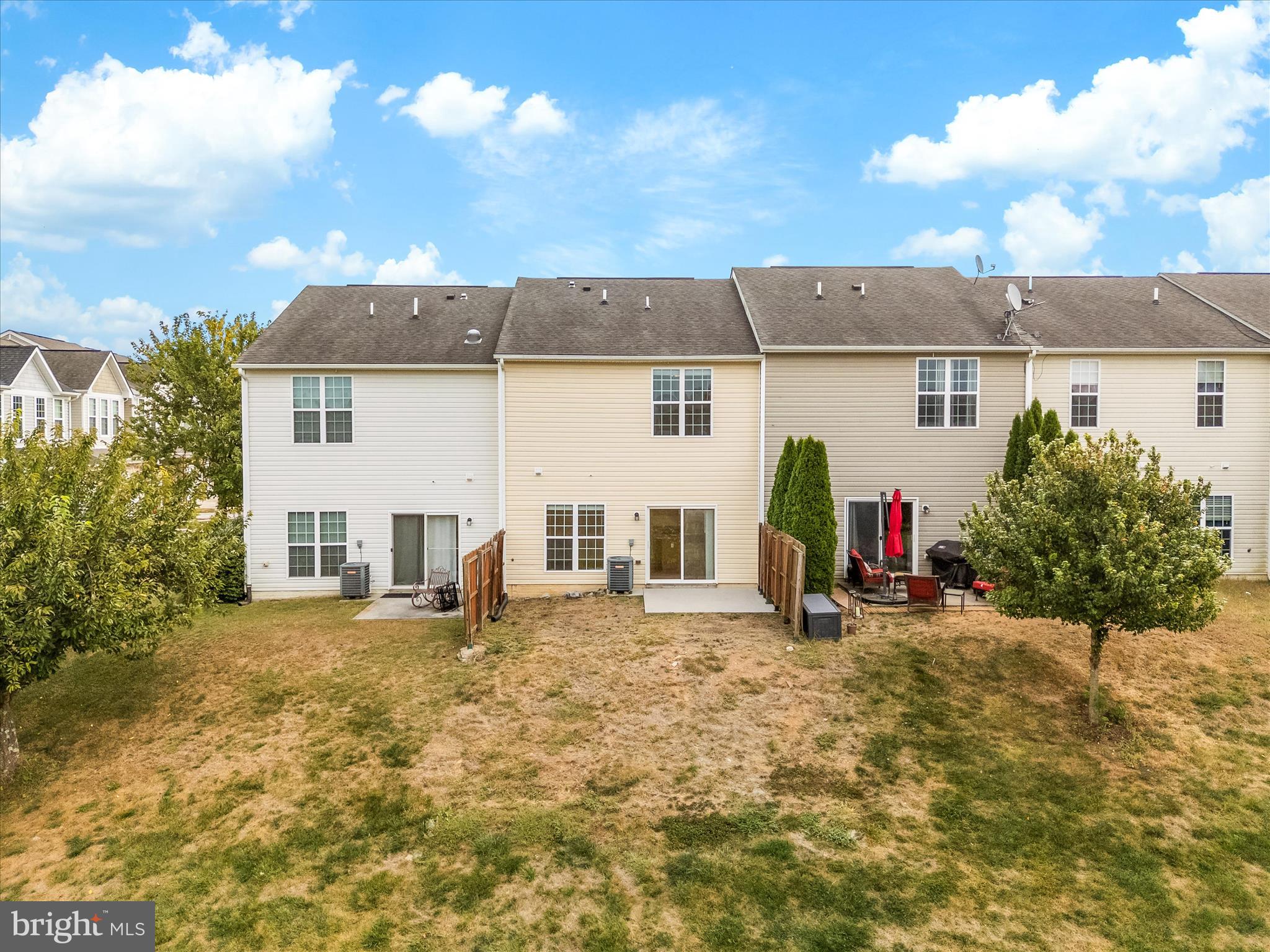 ARCHERS ROCK - Residential