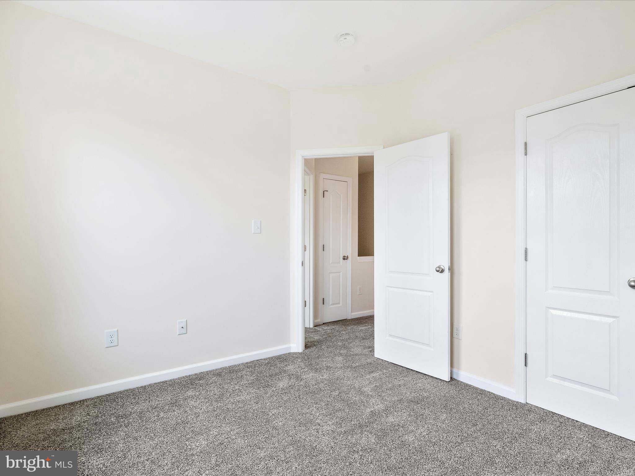 ARCHERS ROCK - Residential