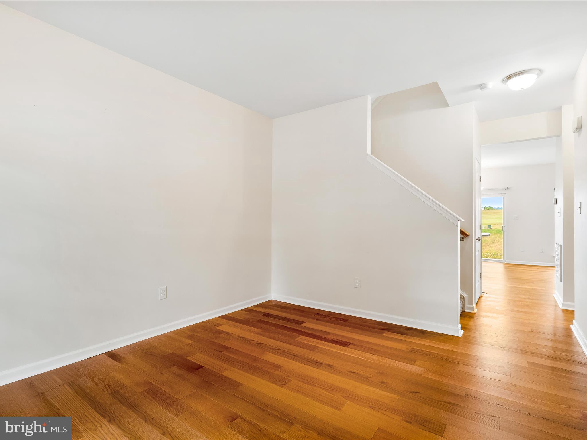 ARCHERS ROCK - Residential